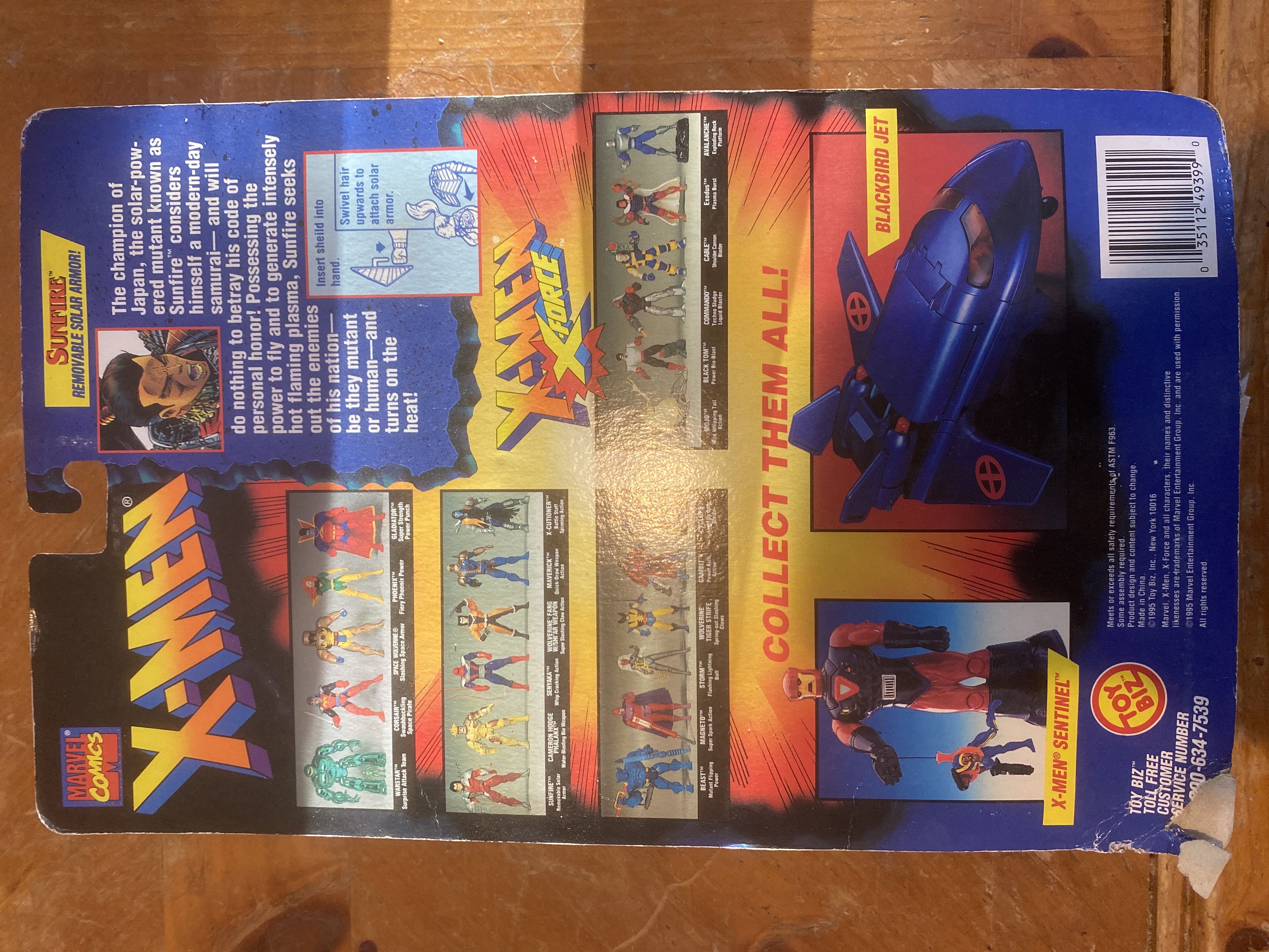 Sunfire - Toy Biz (Mutant Genesis Series) action figure collectible [Barcode 035112493990] - Main Image 2