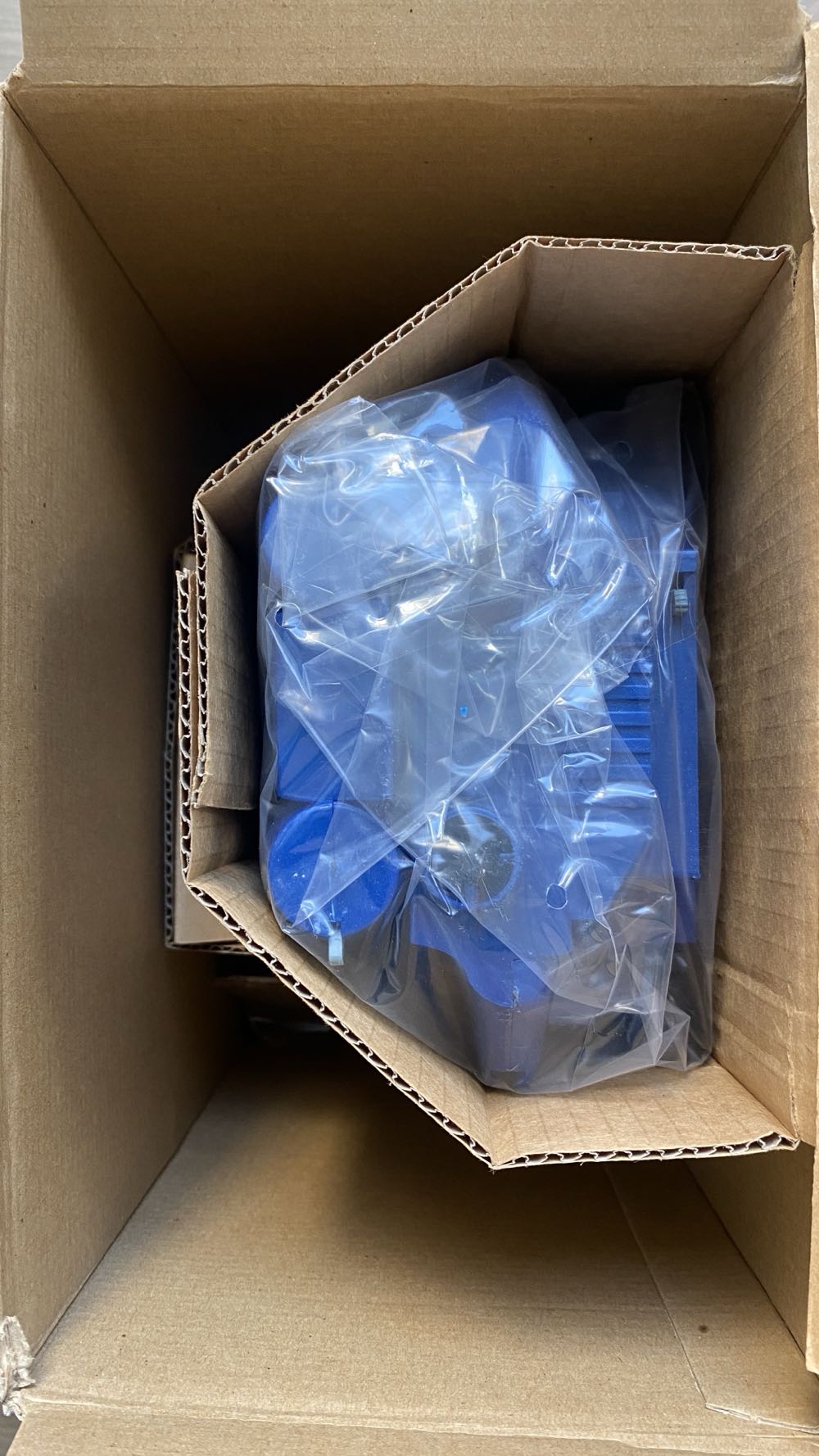 Blackbird Jet - Toybiz (The Uncanny X-Men) action figure collectible [Barcode 035112494003] - Main Image 4