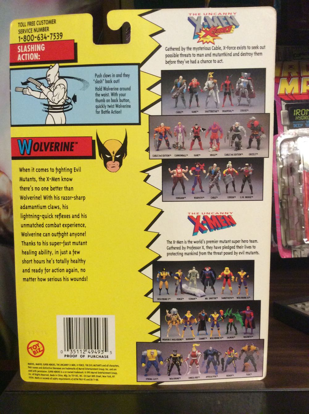 Wolverine (2nd Edition) - Toy Biz (The Uncanny X-Men) action figure collectible [Barcode 035112494935] - Main Image 3