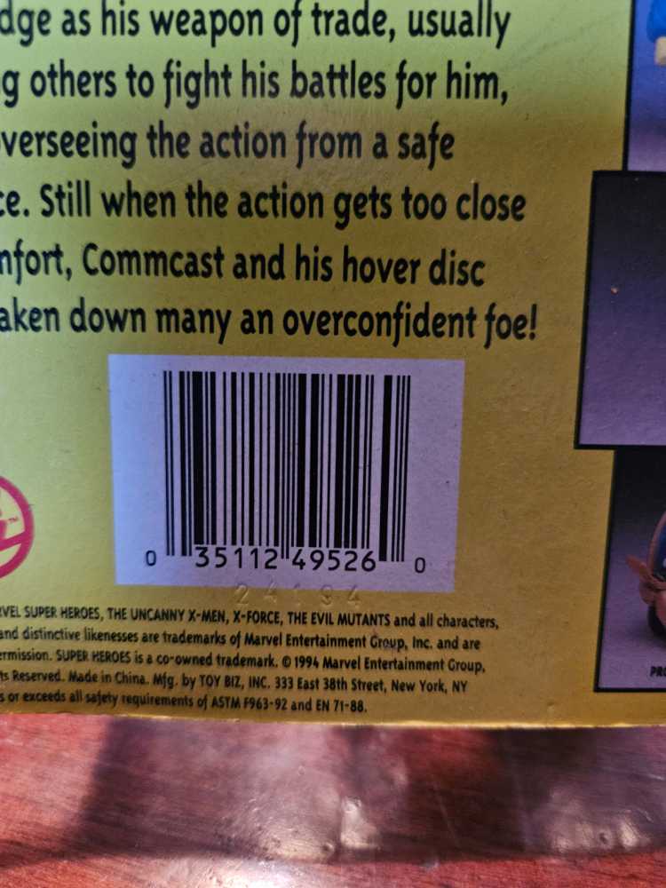 Com M Cast - Toybiz (X-Men / X-Force) action figure collectible [Barcode 035112495260] - Main Image 3