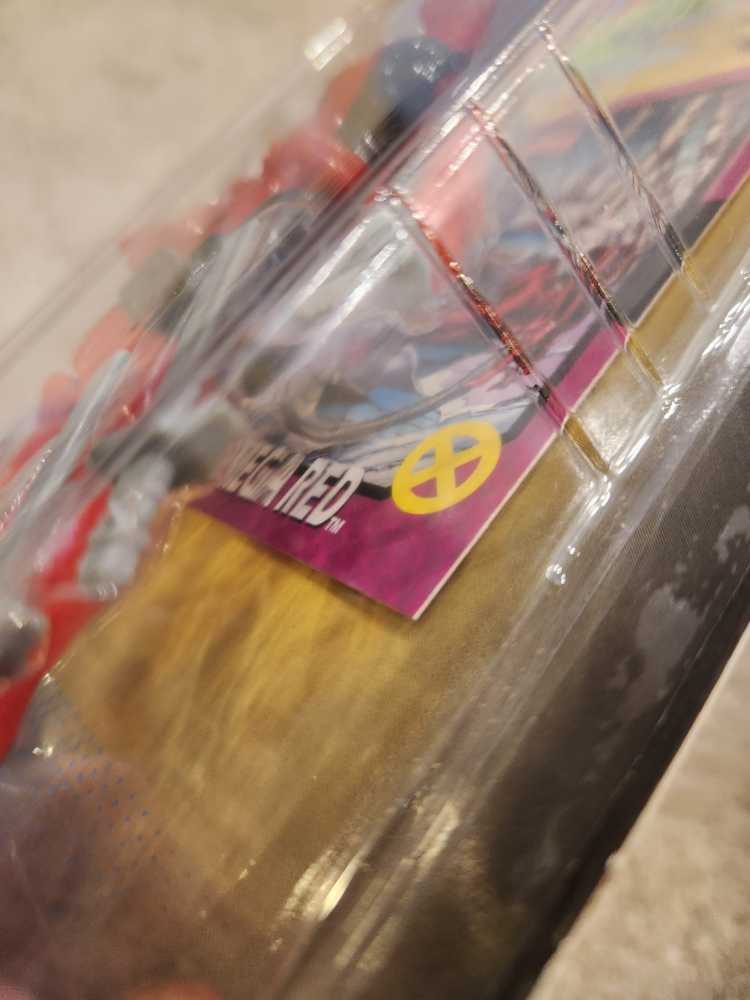 X-men Deadpool, Spring-out Dagger - Marvel (The Uncanny X-Men) action figure collectible [Barcode 035112495710] - Main Image 3