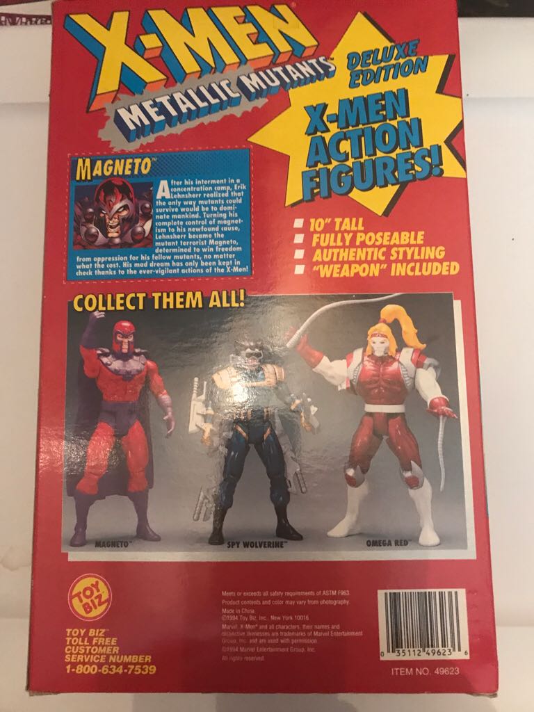 X-Men (10 Inch) - Toy Biz (Magneto Metallic Mutants) action figure collectible [Barcode 035112496236] - Main Image 2