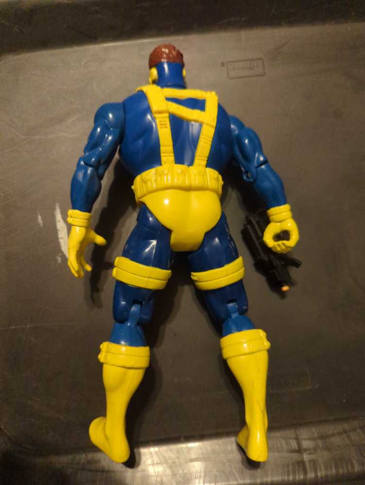 X-Men (10 Inch) - Toybiz (Cyclops) action figure collectible [Barcode 035112497554] - Main Image 4