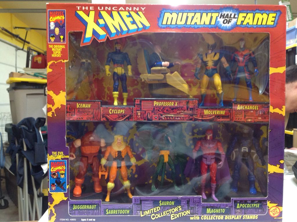 Uncanny X-Men Mutant Hall Of Fame - Toy Biz (MARVEL) action figure collectible [Barcode 035112498001] - Main Image 1