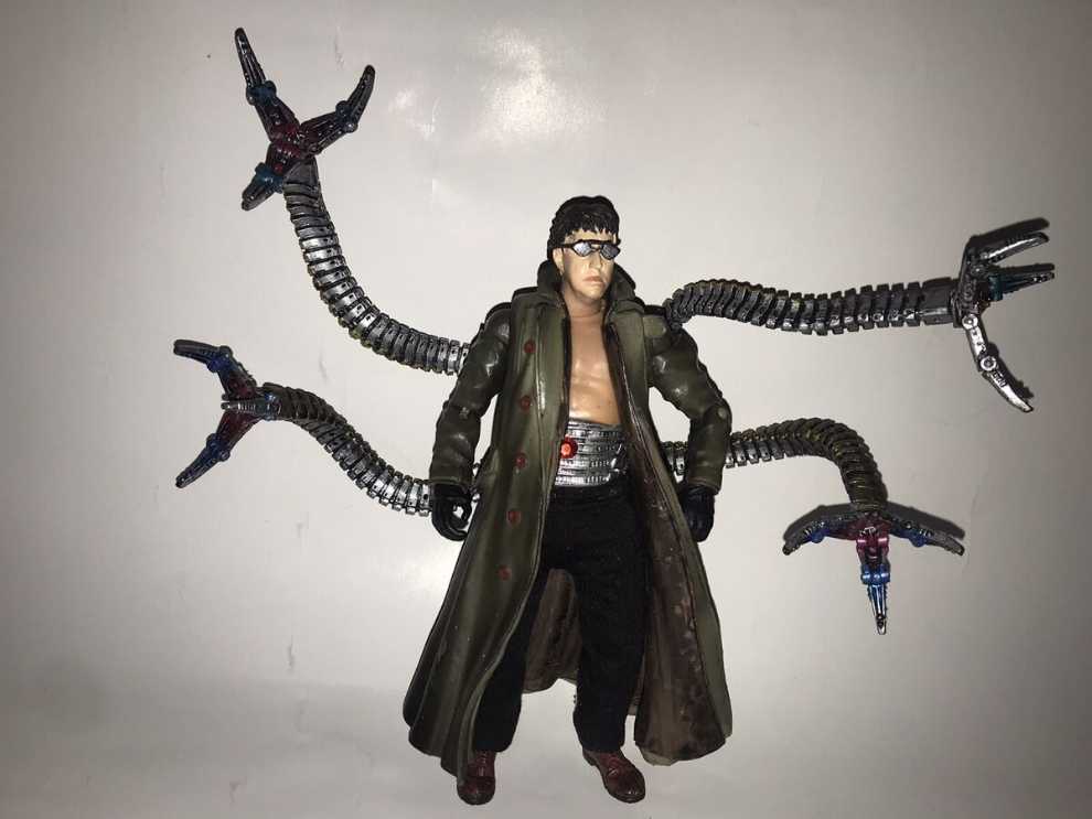 Spider-Man 2 Movie Doc Ock - Toy Biz action figure collectible [Barcode 035112704461] - Main Image 2
