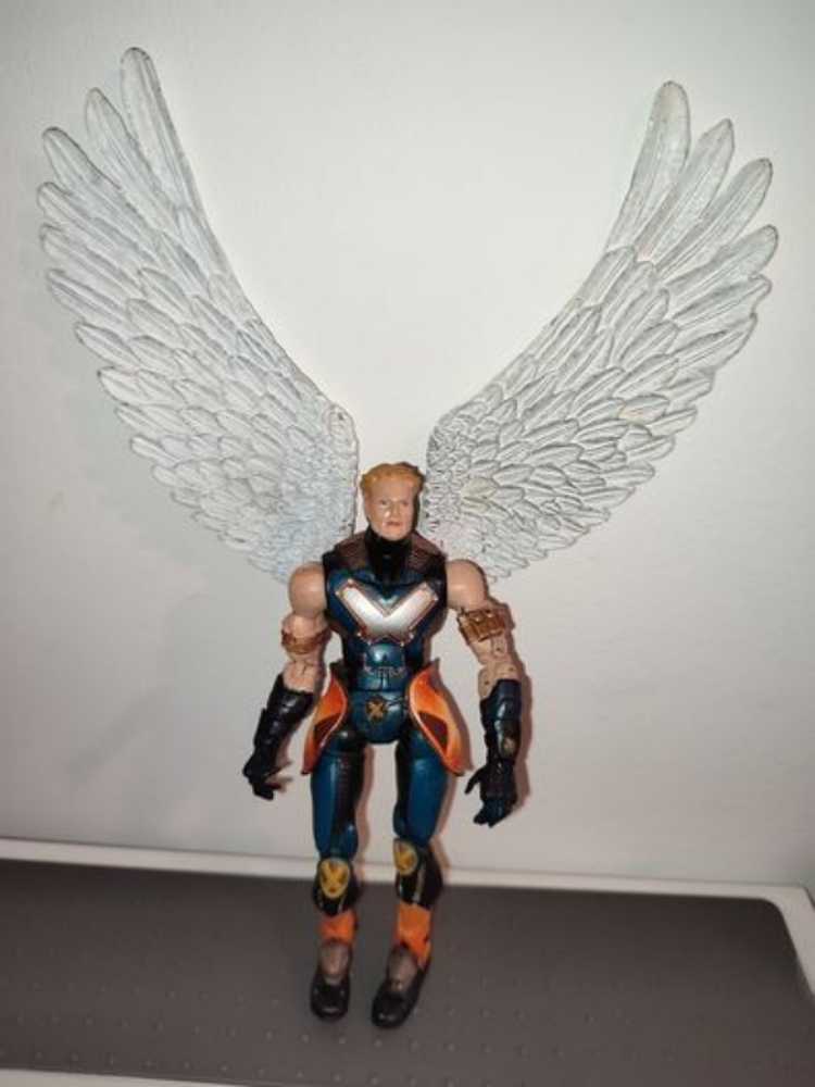 Marvel X-men Classics Bird Of Prey Angel - Toy Biz (Marvel X-Men) action figure collectible [Barcode 035112708674] - Main Image 2