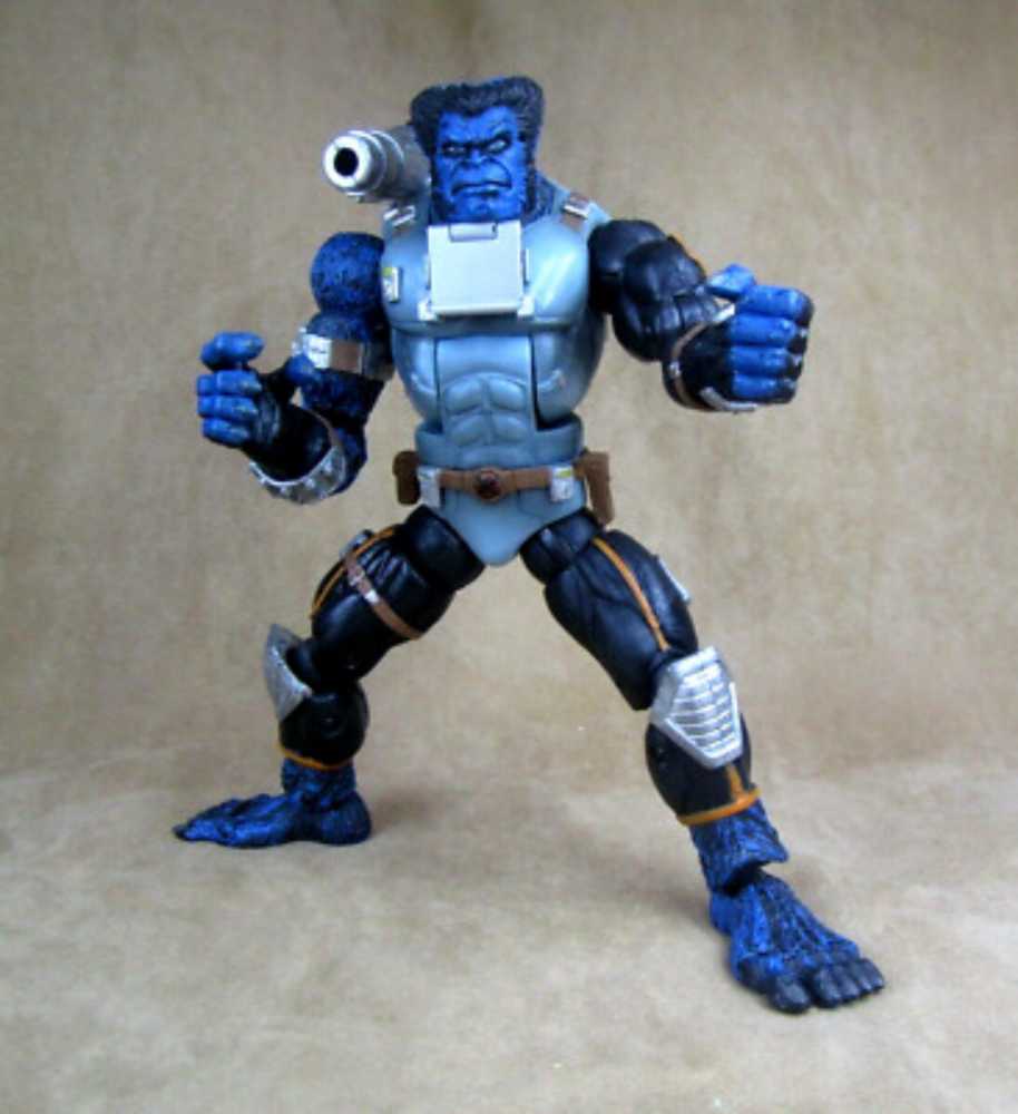 *sell* Beast (Tech Gear) - Toy Biz (Marvel (X-men)) action figure collectible [Barcode 035112708698] - Main Image 3
