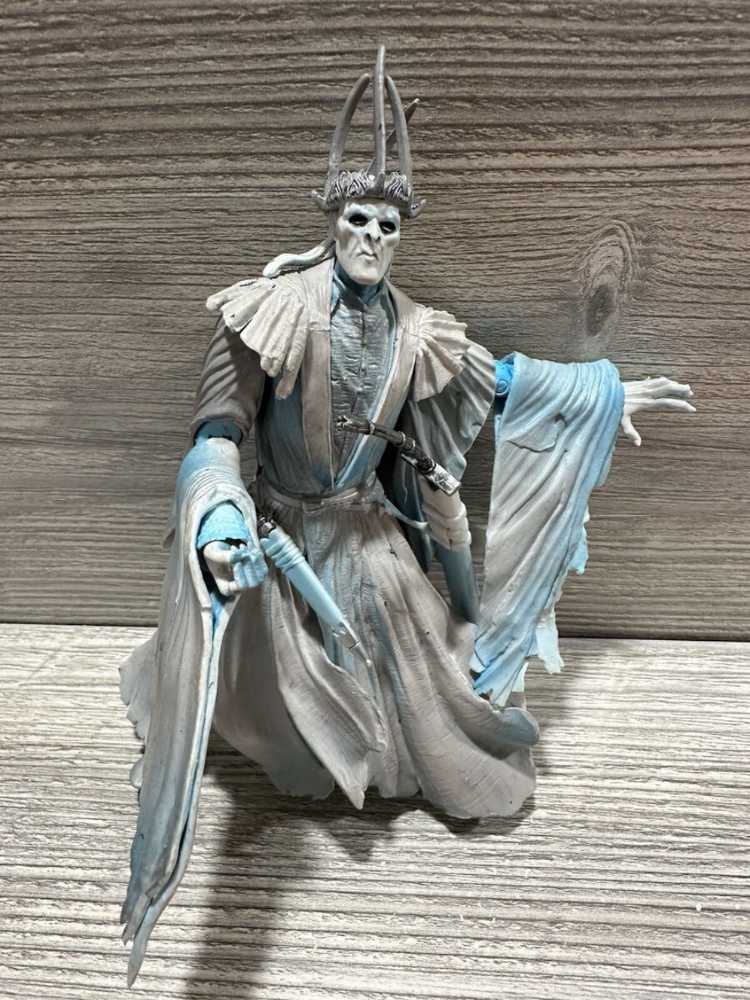 Twilight Ringwraith - Toy Biz (Lord Of The Rings) action figure collectible [Barcode 035112811473] - Main Image 4