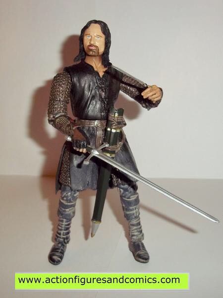 Aragorn - Toy Biz (LOTR: The Two Towers) action figure collectible [Barcode 035112811886] - Main Image 2
