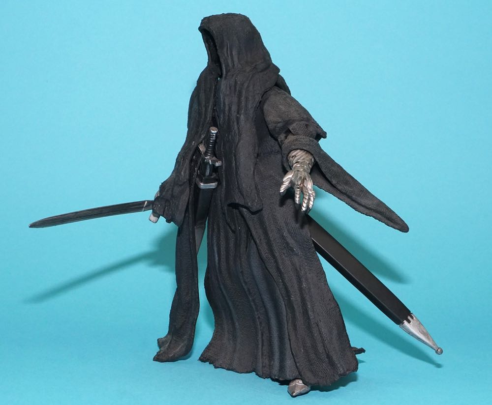 Ringwraith: Witch King with Sword-Lunging Action - Toy Biz (LOTR: The Fellowship Of The Ring) action figure collectible [Barcode 035112813897] - Main Image 4