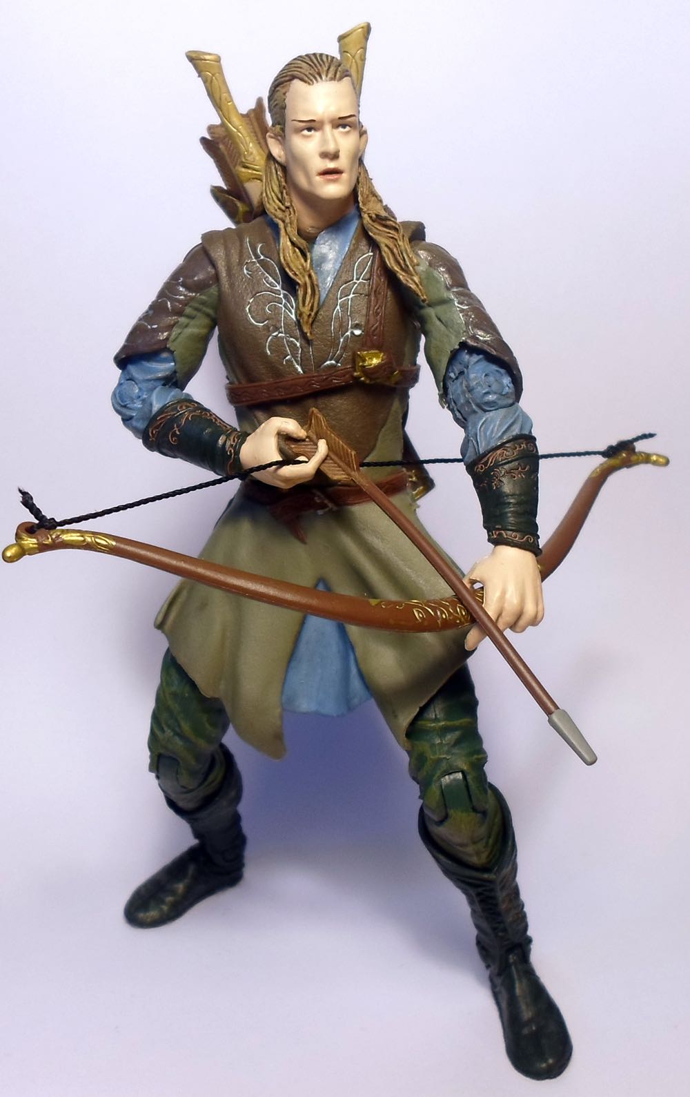 Legolas: Mirkwood with Woodland Realm Weaponry - TOYBIZ (Lord Of The Rings) (LOTR: The Fellowship Of The Ring) action figure collectible [Barcode 035112814917] - Main Image 4