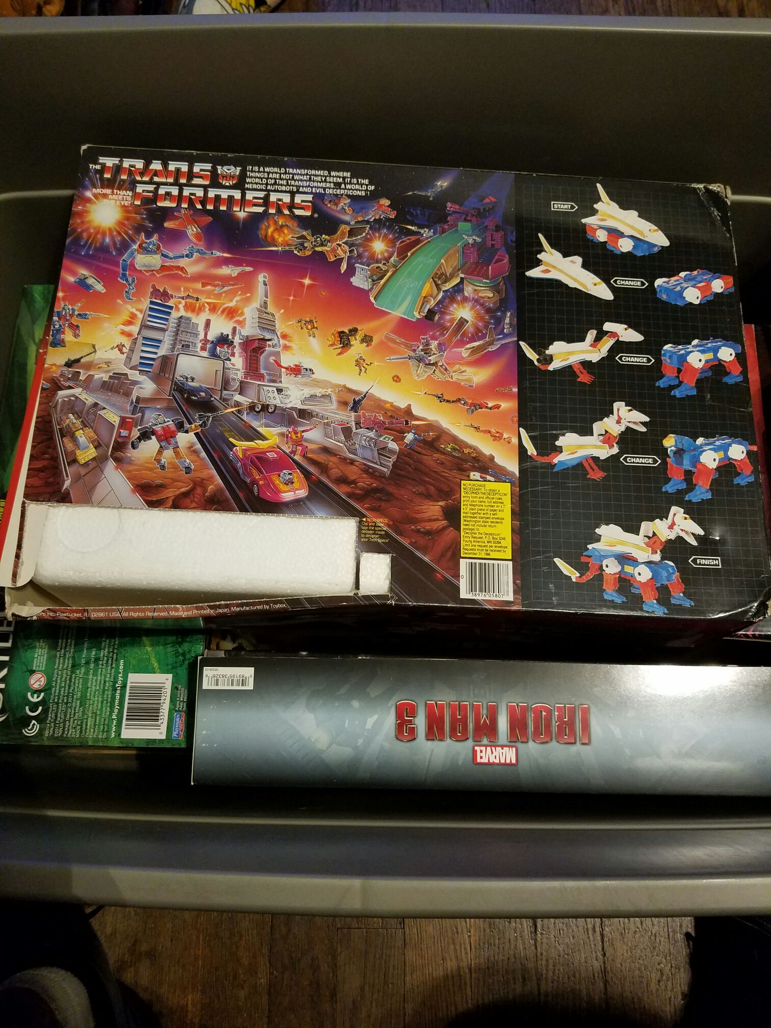 Transformers G1 Sky Lynx - Hasbro (1986) action figure collectible [Barcode 038976058077] - Main Image 2