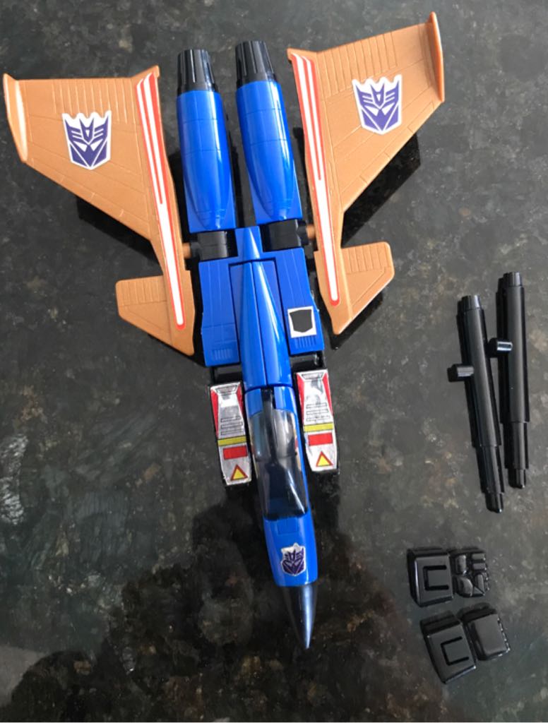 Dirge 1st Seeker - Hasbro (1985) action figure collectible [Barcode 038976059852] - Main Image 2