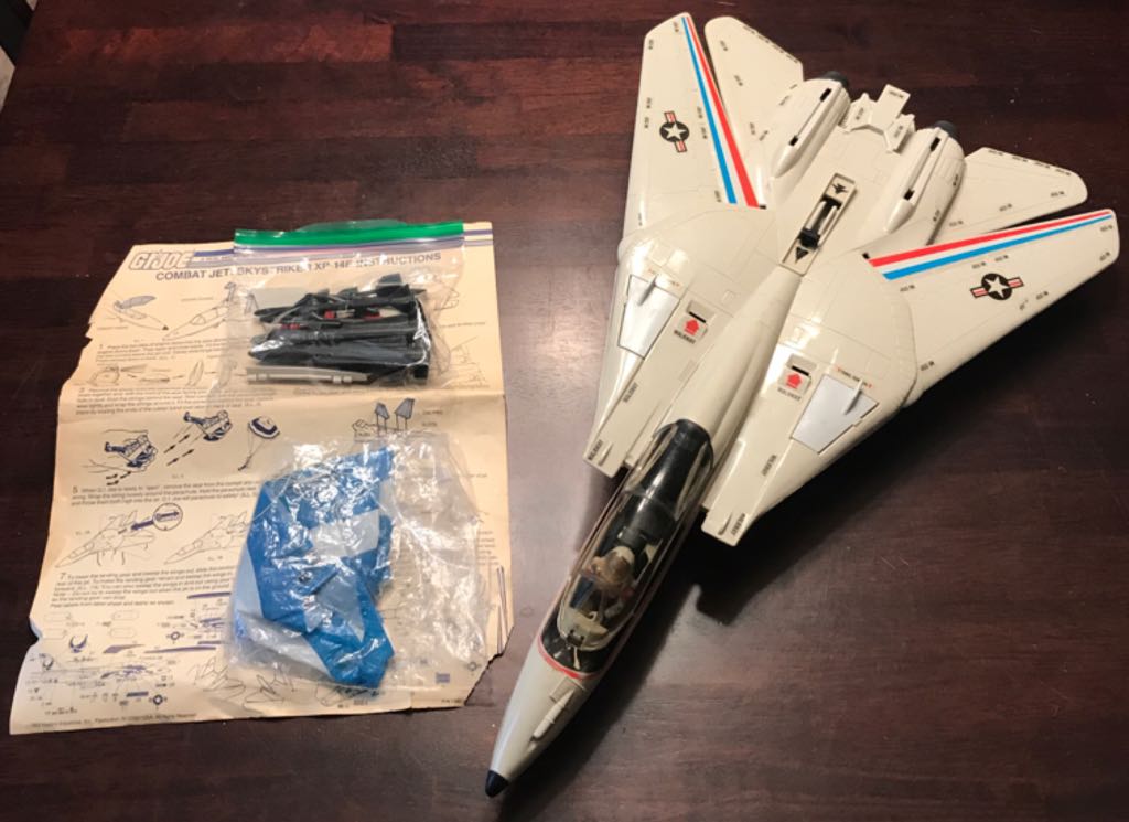 Vehicle GI Joe Skystriker (XP-14F) - Hasbro (G.I. Joe - A Real American Hero) action figure collectible [Barcode 038976060100] - Main Image 2