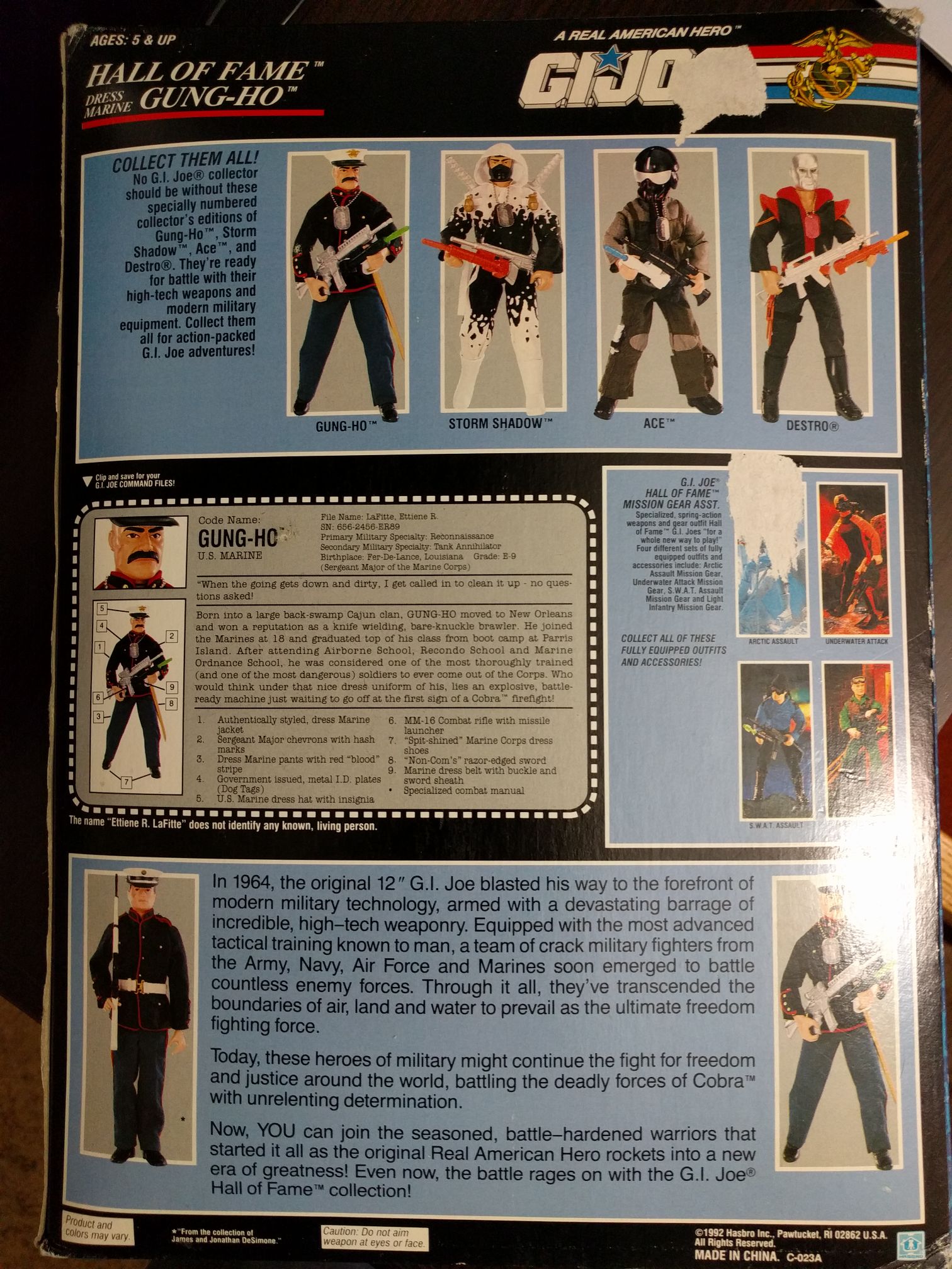 Gung-Ho (Silver Sword) [v1] - Hasbro (G.I. Joe: 12” Figures: Hall Of Fame) action figure collectible [Barcode 038976068496] - Main Image 2