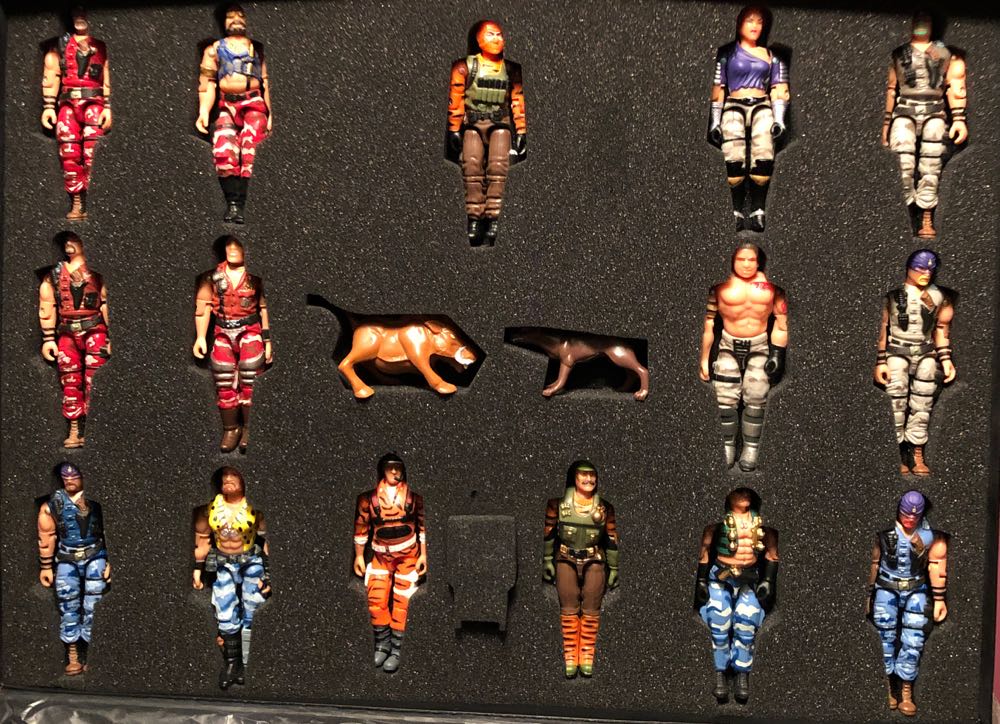 G.I. Joe Hall Of Fame - Rapid-Fire The Ultimate Commando - Hasbro (GI Joe Hall Of Fame) action figure collectible [Barcode 038976069240] - Main Image 2