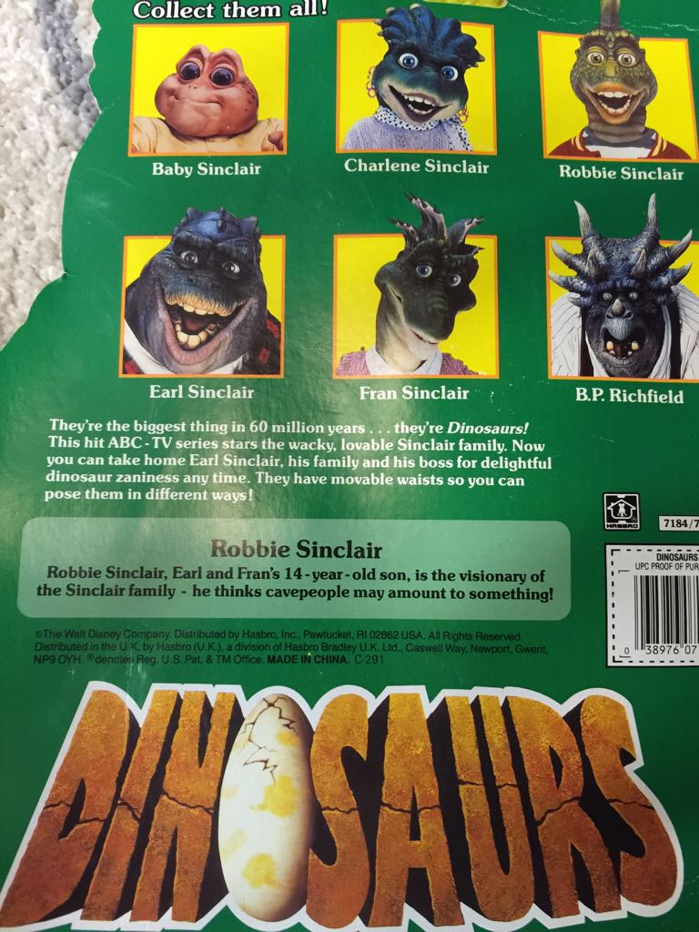 Robbie Sinclair - Hasbro (Dinosaurs) action figure collectible [Barcode 038976071847] - Main Image 2