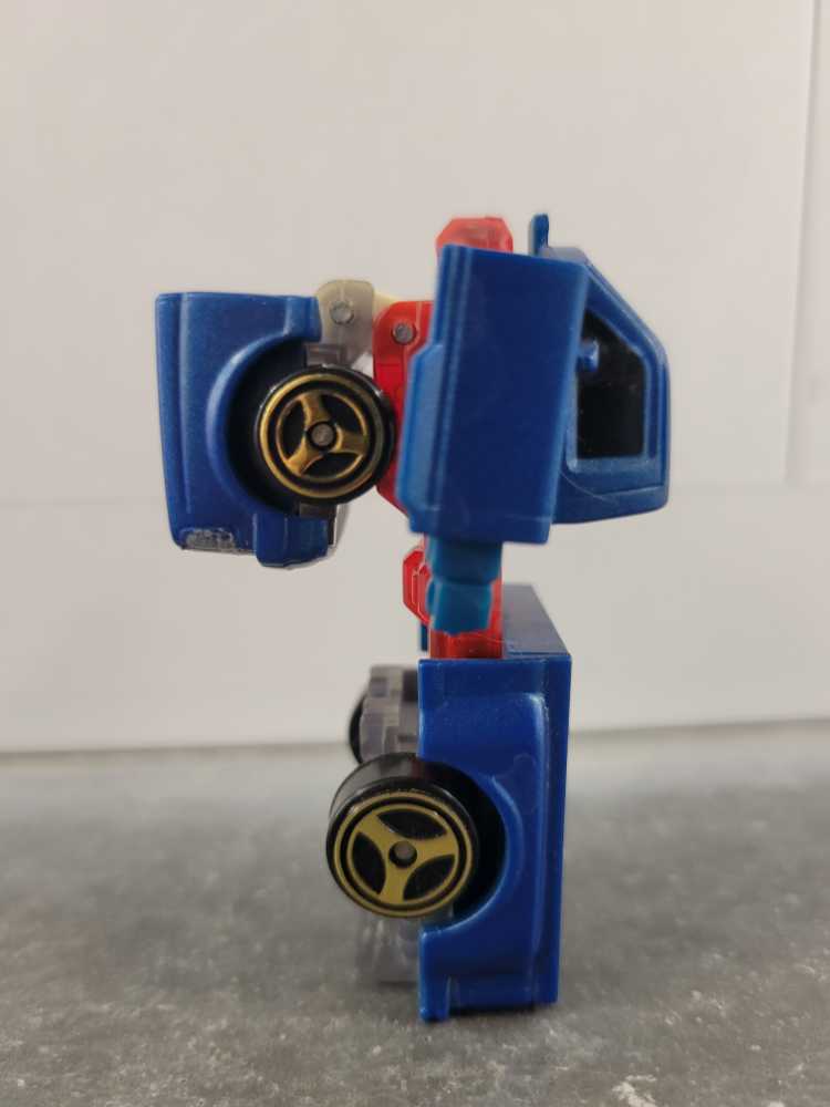 Transformers G2 Motormouth Go-bots - Hasbro (Generation 2) action figure collectible [Barcode 038976802090] - Main Image 4