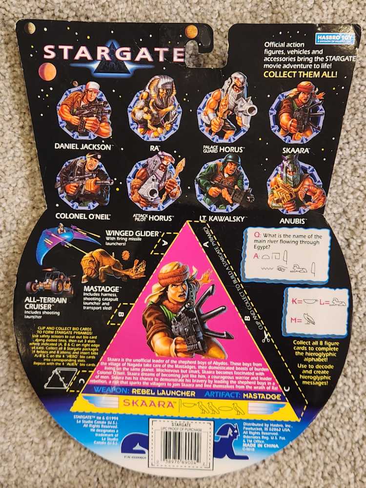 Skaara (Rebel Leader) - Hasbro (Stargate) action figure collectible [Barcode 038976890042] - Main Image 2