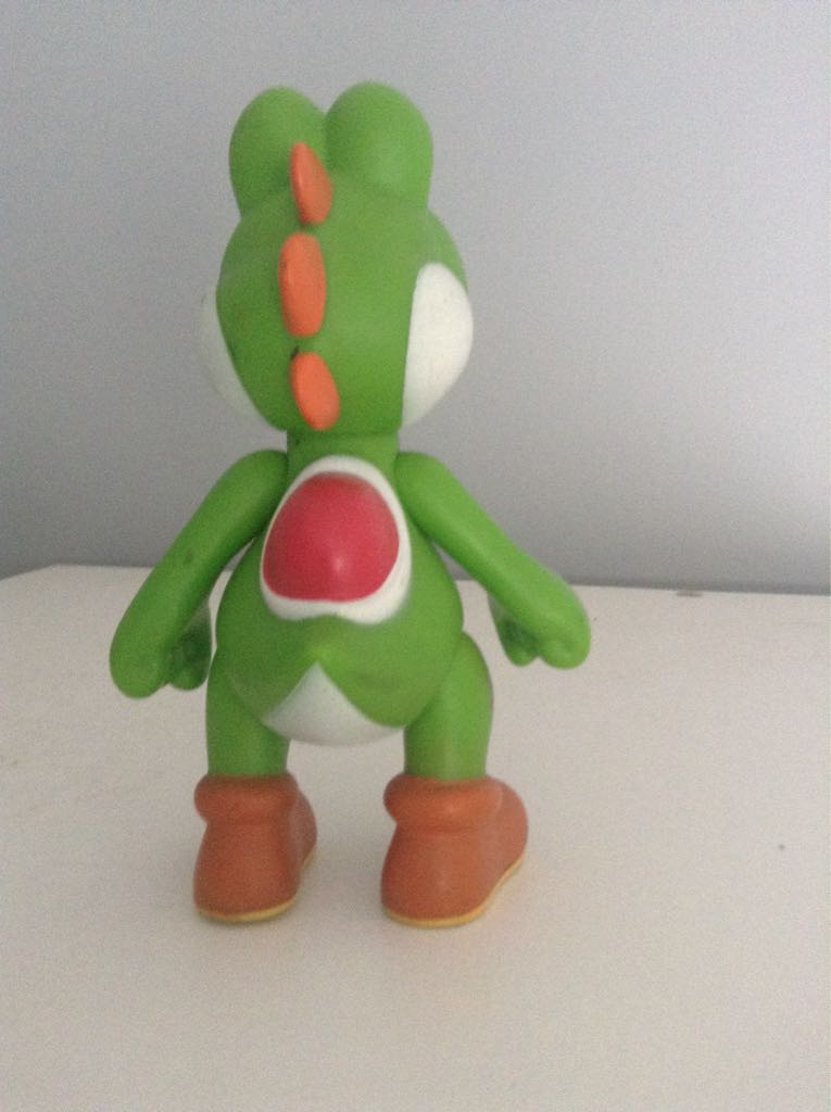 Series 1-1 Yoshi - JAKKS Pacific, Inc. (World Of Nintendo) action figure collectible [Barcode 039897685229] - Main Image 2