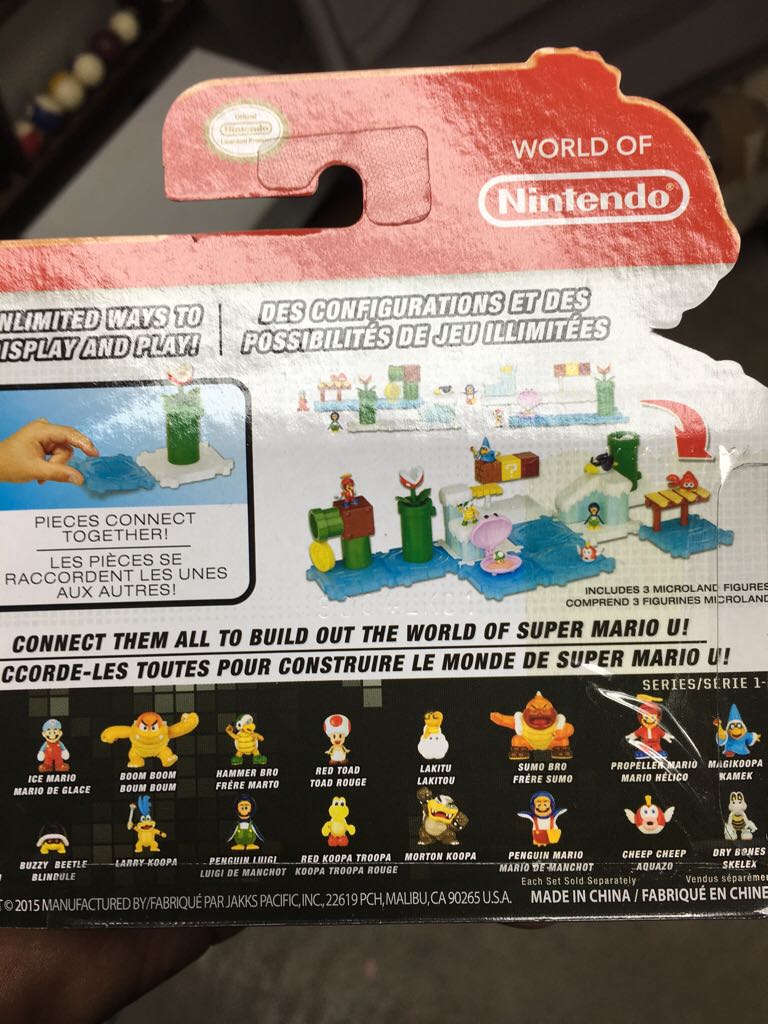 1-2 Micro Land New Super Mario Bros. U  - JAKKS Pacific, Inc. (World Of Nintendo) action figure collectible [Barcode 039897722528] - Main Image 2
