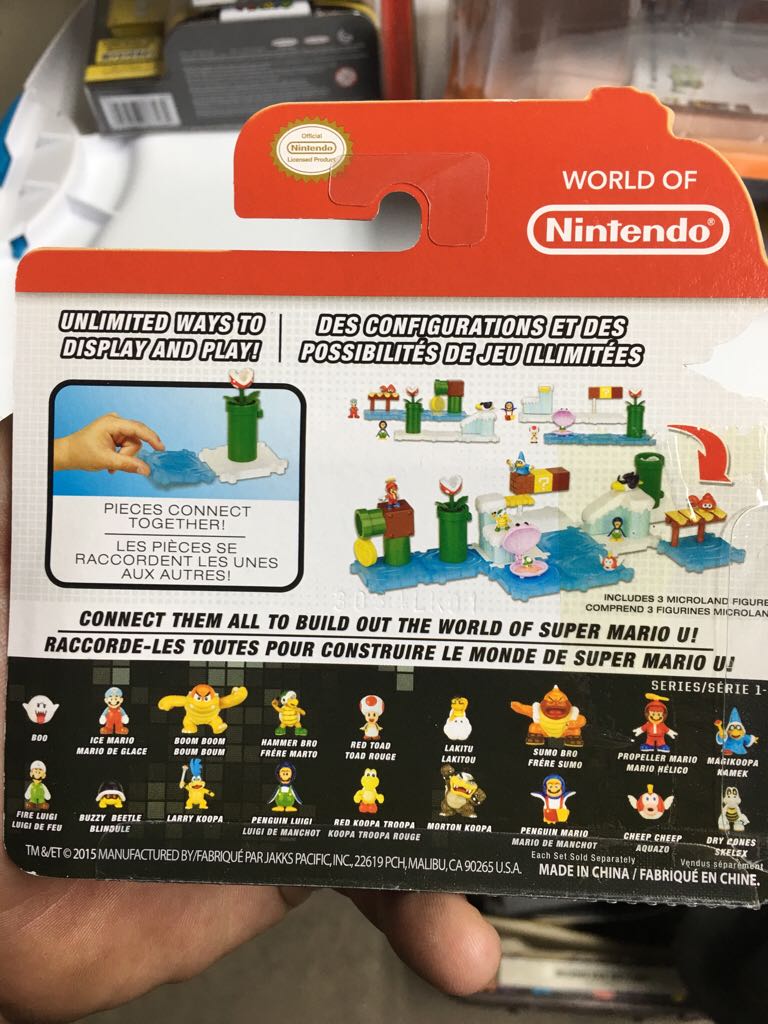 1-2 Micro Land New Super Mario Bros. U  - JAKKS Pacific, Inc. (World Of Nintendo) action figure collectible [Barcode 039897722566] - Main Image 2