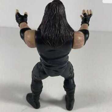 WWF Undertaker, The Jakks Pacific Series 2: - WWF Jakks Pacific BCA (WWF: Undertaker) action figure collectible [Barcode 039897809335] - Main Image 3