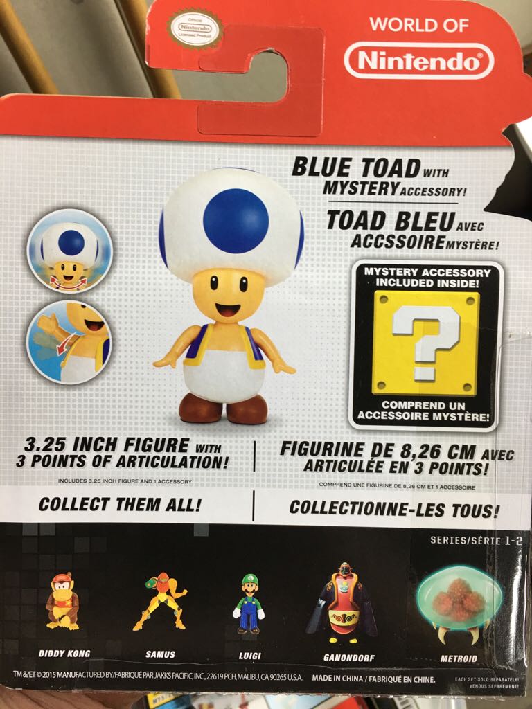 Toad Blue - JAKKS Pacific, Inc. (World Of Nintendo) action figure collectible [Barcode 039897833842] - Main Image 2