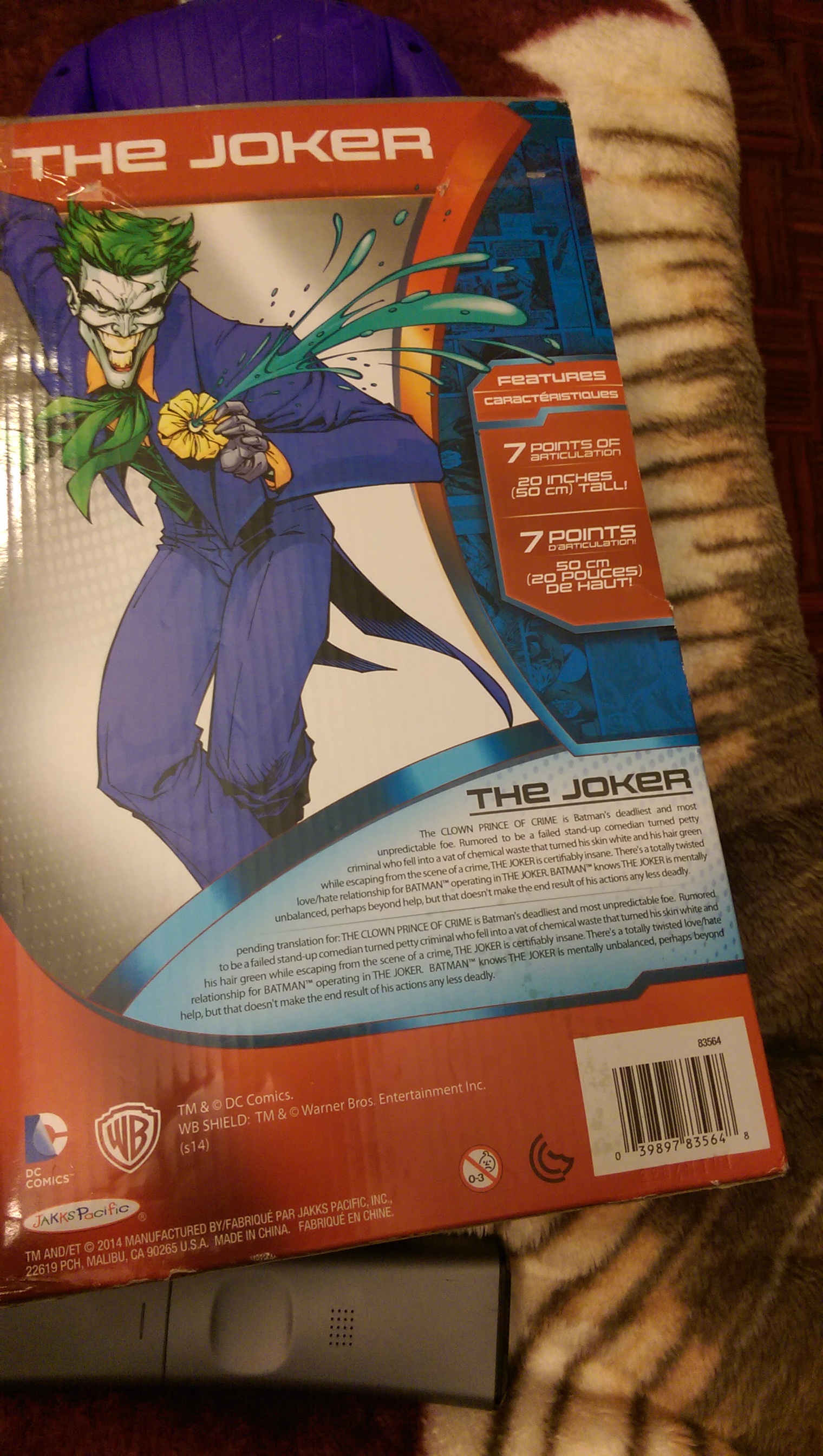 The Joker  (Joker) action figure collectible [Barcode 039897835648] - Main Image 2