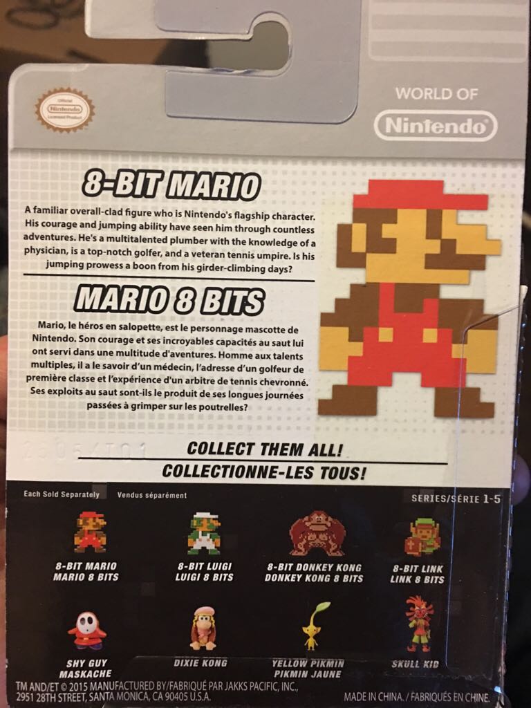 Mario 8-bit - Jakks Pacific, Inc (World Of Nintendo 8-bit) action figure collectible [Barcode 039897867205] - Main Image 2