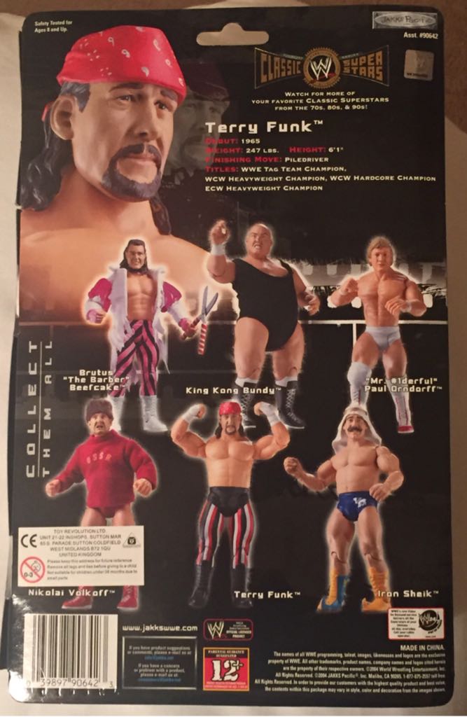 Nikolai Volkoff - Jakks Pacific (WWE Classic Superstars) action figure collectible [Barcode 039897906423] - Main Image 2