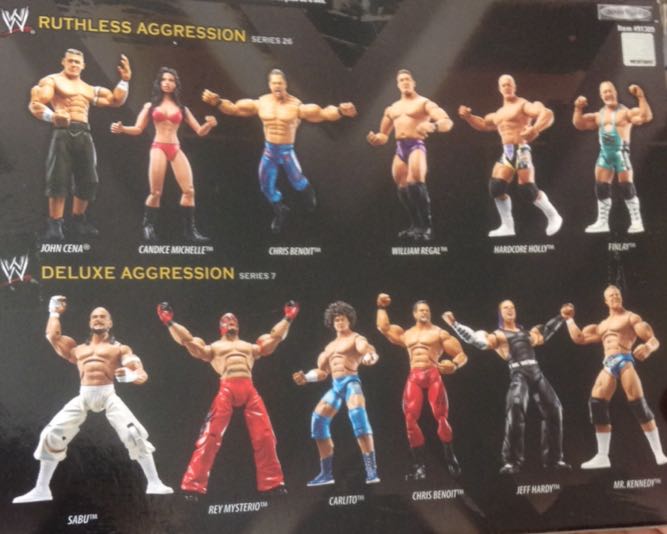 Jeff Hardy & Bret Hart  - Jakks Pacific (WWE Classic Superstars) action figure collectible [Barcode 039897913094] - Main Image 2