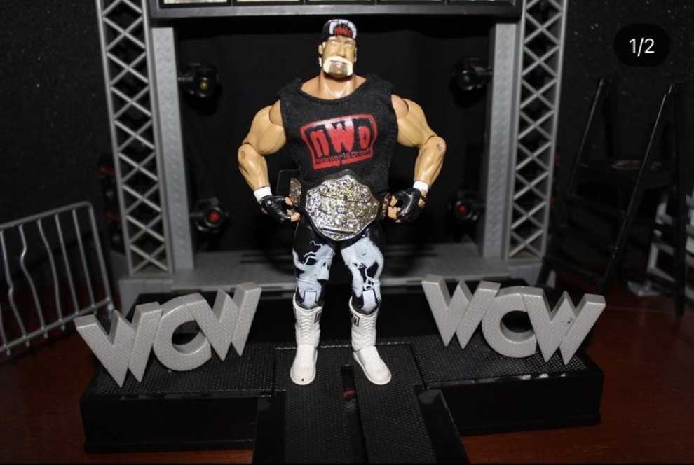 Jakks Pacific Classic WWE Superstars Hollywood Hulk Hogan Series 12 - Jakks Pacific (WWE Classic Superstars) action figure collectible [Barcode 039897930084] - Main Image 4