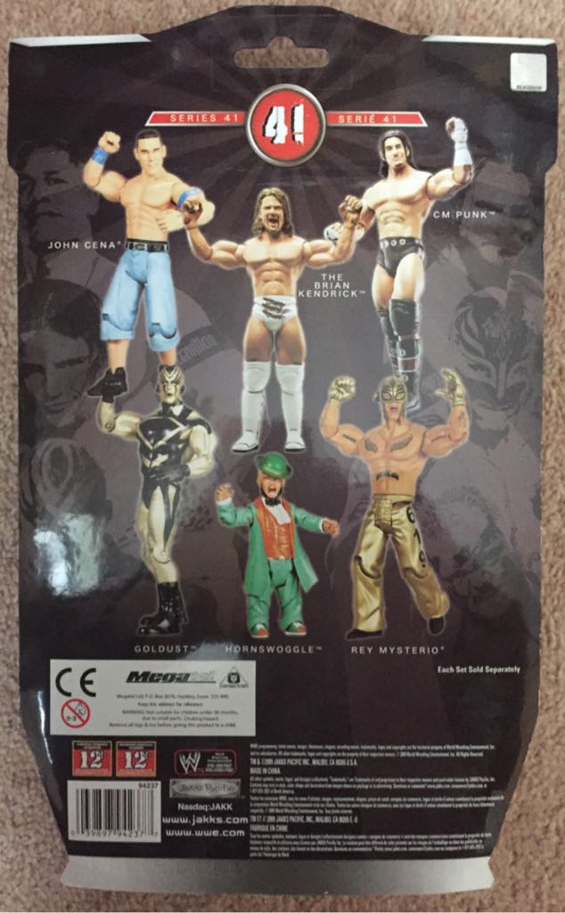 Goldust - Jakks Pacific (WWE Ruthless Aggression) action figure collectible [Barcode 039897942377] - Main Image 2