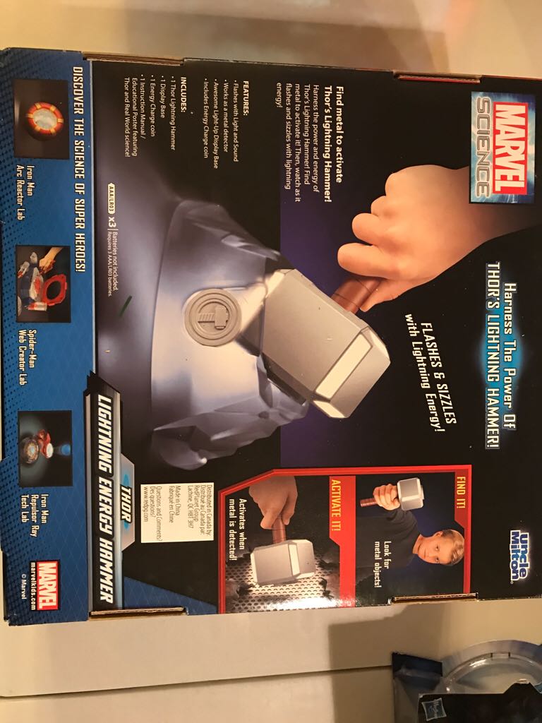 Marvel Science - Thor Lightning Energy Hammer  action figure collectible [Barcode 042499180191] - Main Image 2