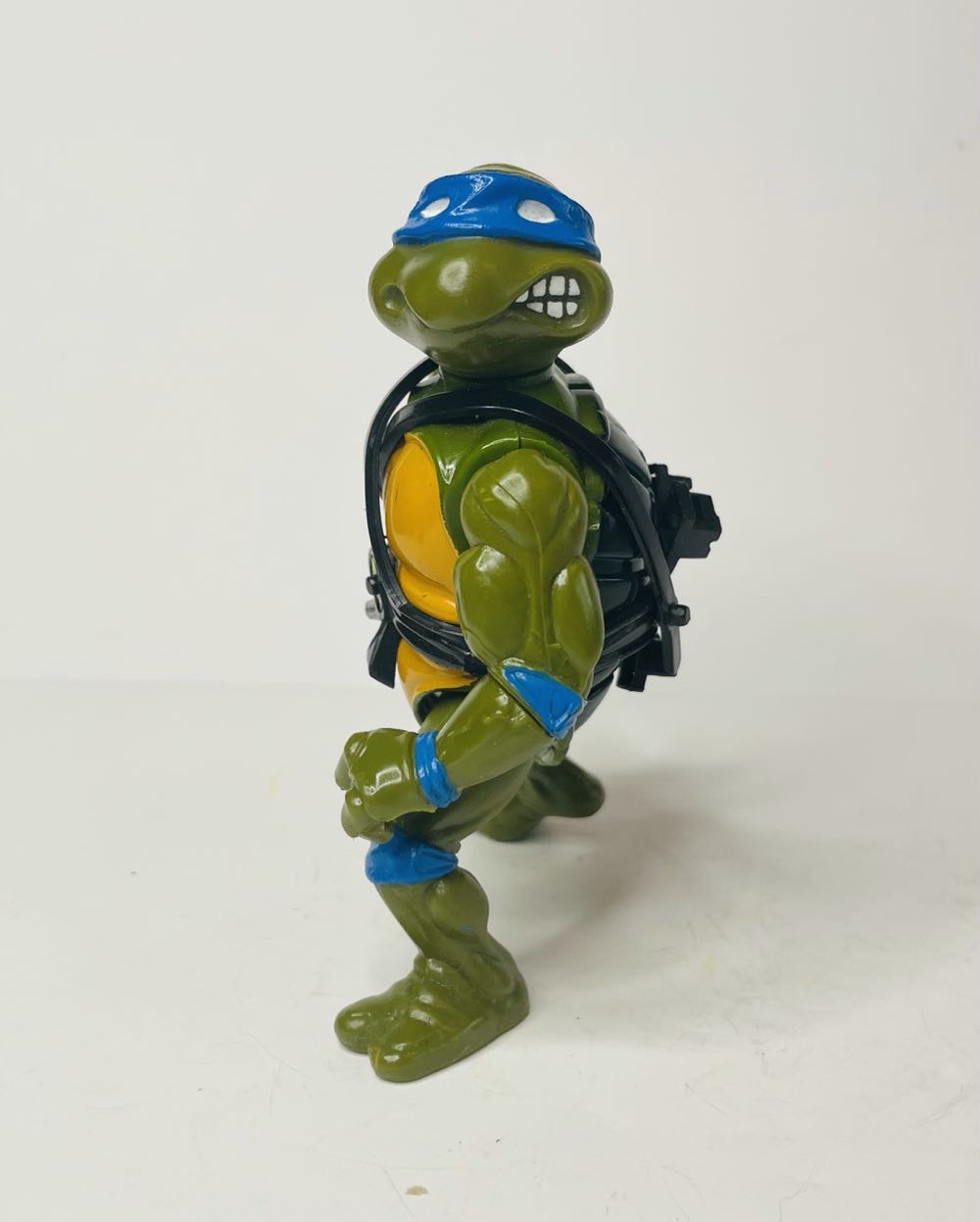 Leonardo (Pop-Up Display) - Playmates Toys (Teenage Mutant Ninja Turtles (1988)) action figure collectible [Barcode 043377050018] - Main Image 3