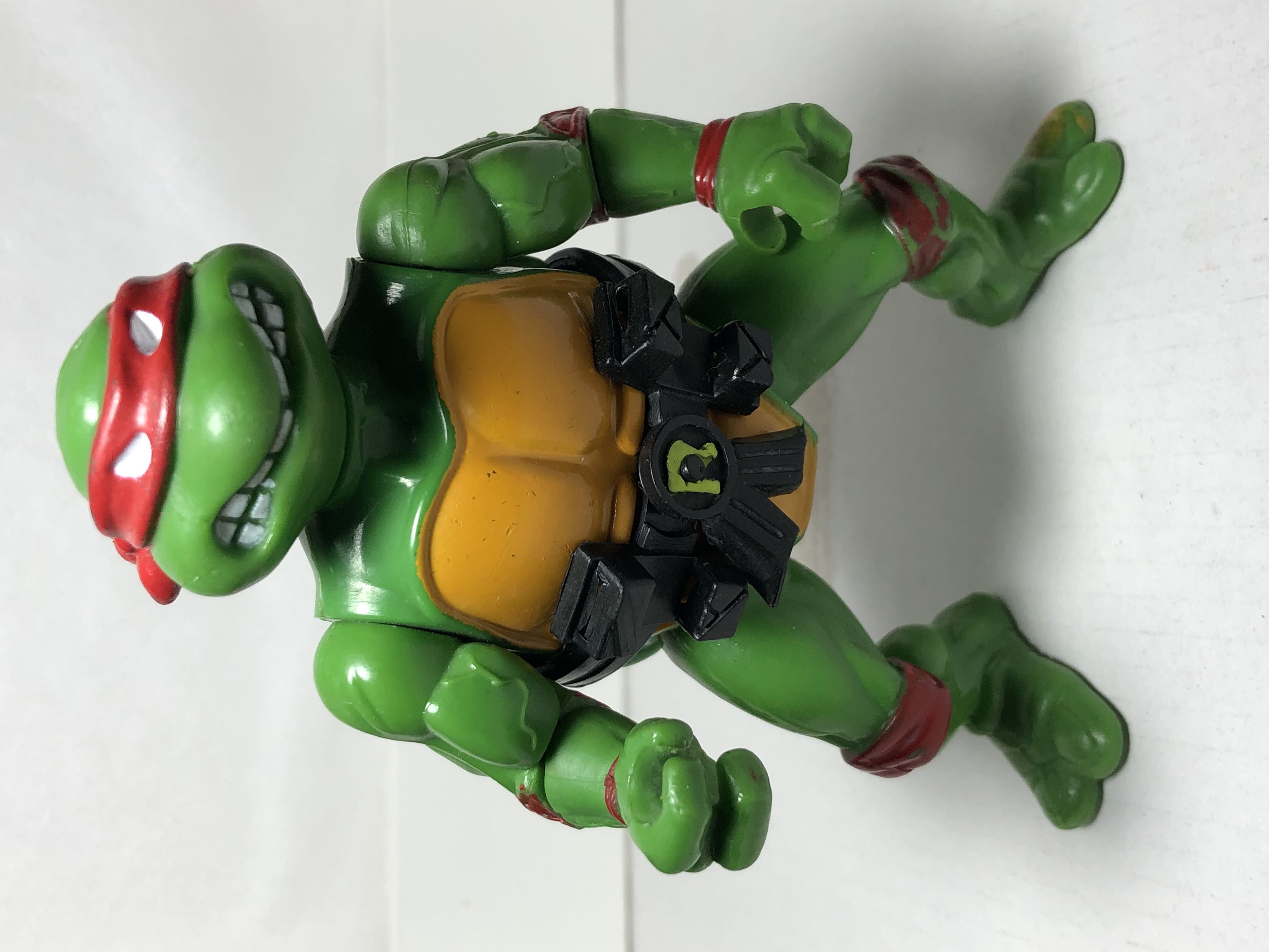 Raphael - Playmates Toys (Teenage Mutant Ninja Turtles (1990)) action figure collectible [Barcode 043377050032] - Main Image 4