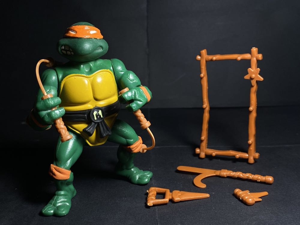 Michaelangelo - Playmates (Teenage Mutant Ninja Turtles (1988)) action figure collectible [Barcode 043377050049] - Main Image 3