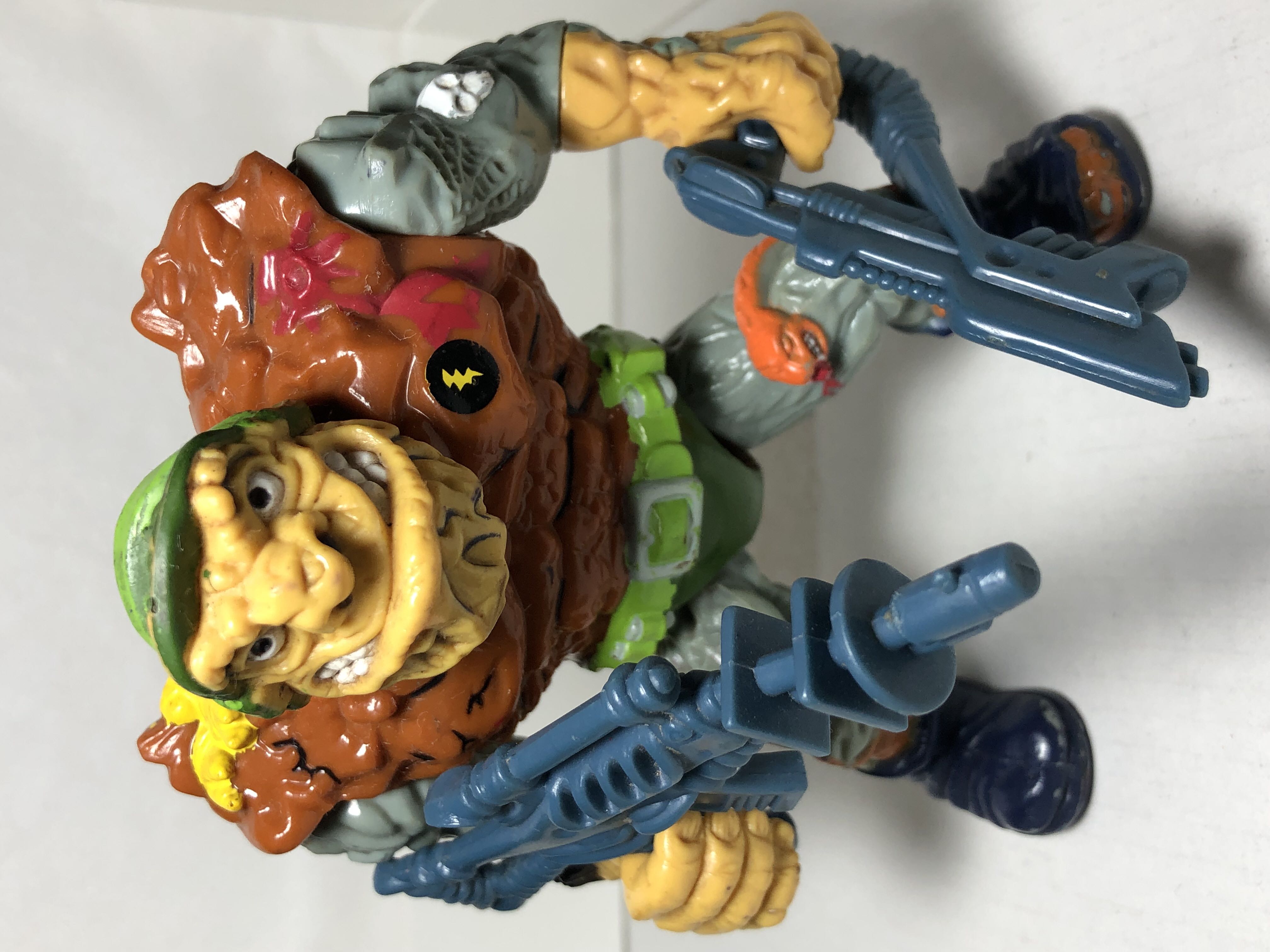 General Traag (Pop-Up Display) - Playmates Toys (Teenage Mutant Ninja Turtles (1989)) action figure collectible [Barcode 043377050612] - Main Image 4