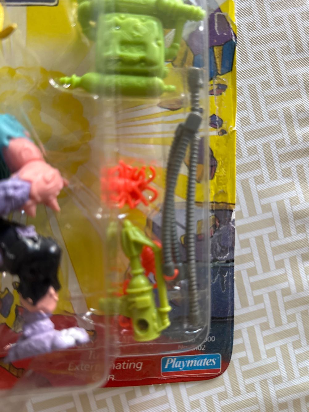 Scumbag (Black Boot) - Playmates Toys (Teenage Mutant Ninja Turtles (1990)) action figure collectible [Barcode 043377051022] - Main Image 4