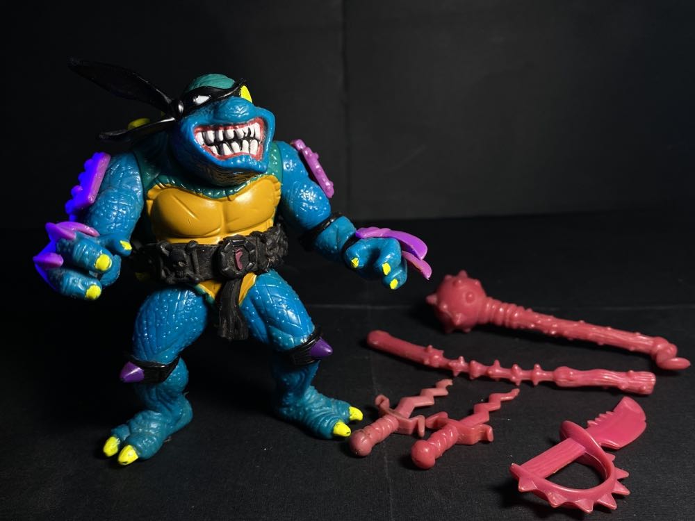 Slash (Purple Belt,Yellow S) - Playmates Toys (Teenage Mutant Ninja Turtles (1990)) action figure collectible [Barcode 043377051053] - Main Image 3