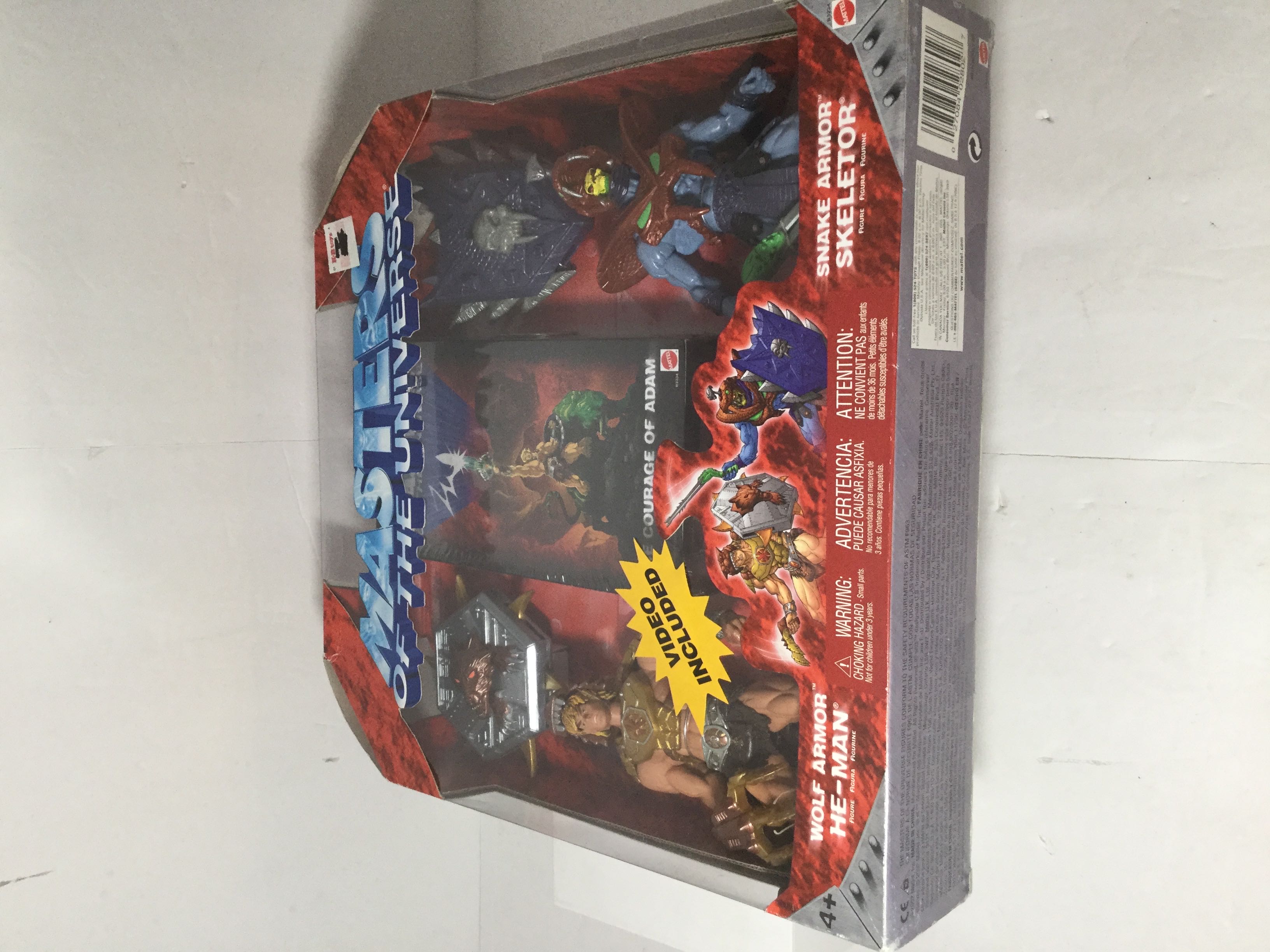 Wolf Armor He-Man & Snake Armor Skeletor - Mattel (Masters Of The Universe 200x) action figure collectible [Barcode 027084028027] - Main Image 4