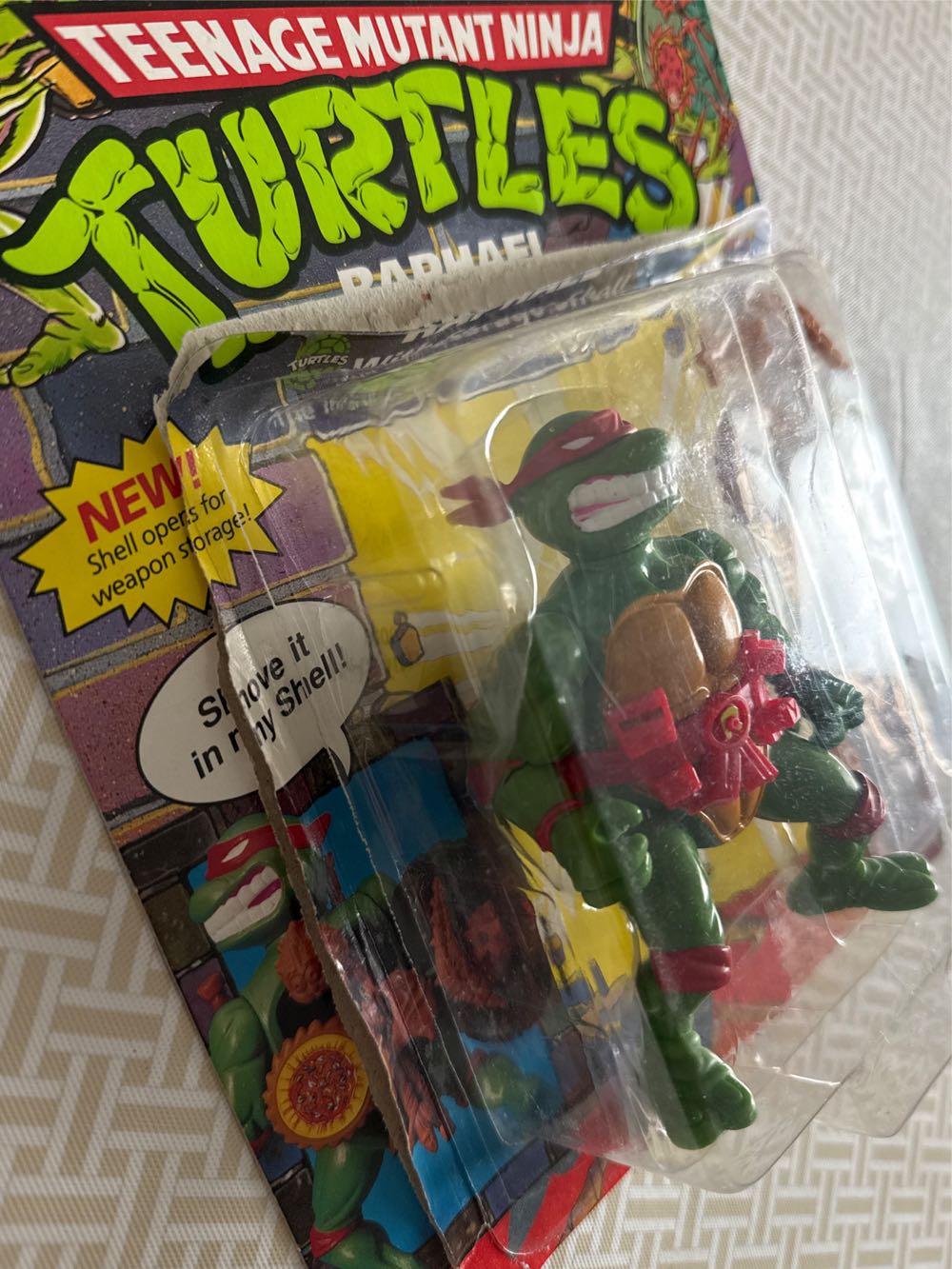 Raphael with Storage Shell (45 Back) - Playmates Toys (Teenage Mutant Ninja Turtles) action figure collectible [Barcode 043377051237] - Main Image 3