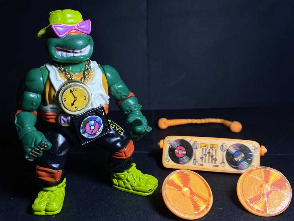 Rappin’ Mike (28 Back) - Playmates (Rock’N Rollin’ Tmnt) action figure collectible [Barcode 043377051558] - Main Image 3