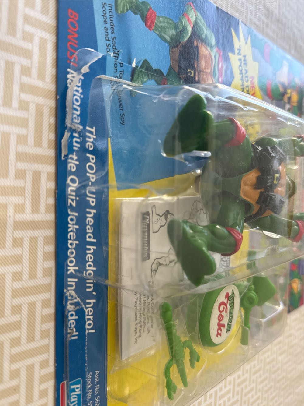 Headdroppin’ Raph (12 Back) - Playmates (TMNT Head Drop Pin) action figure collectible [Barcode 043377051732] - Main Image 3