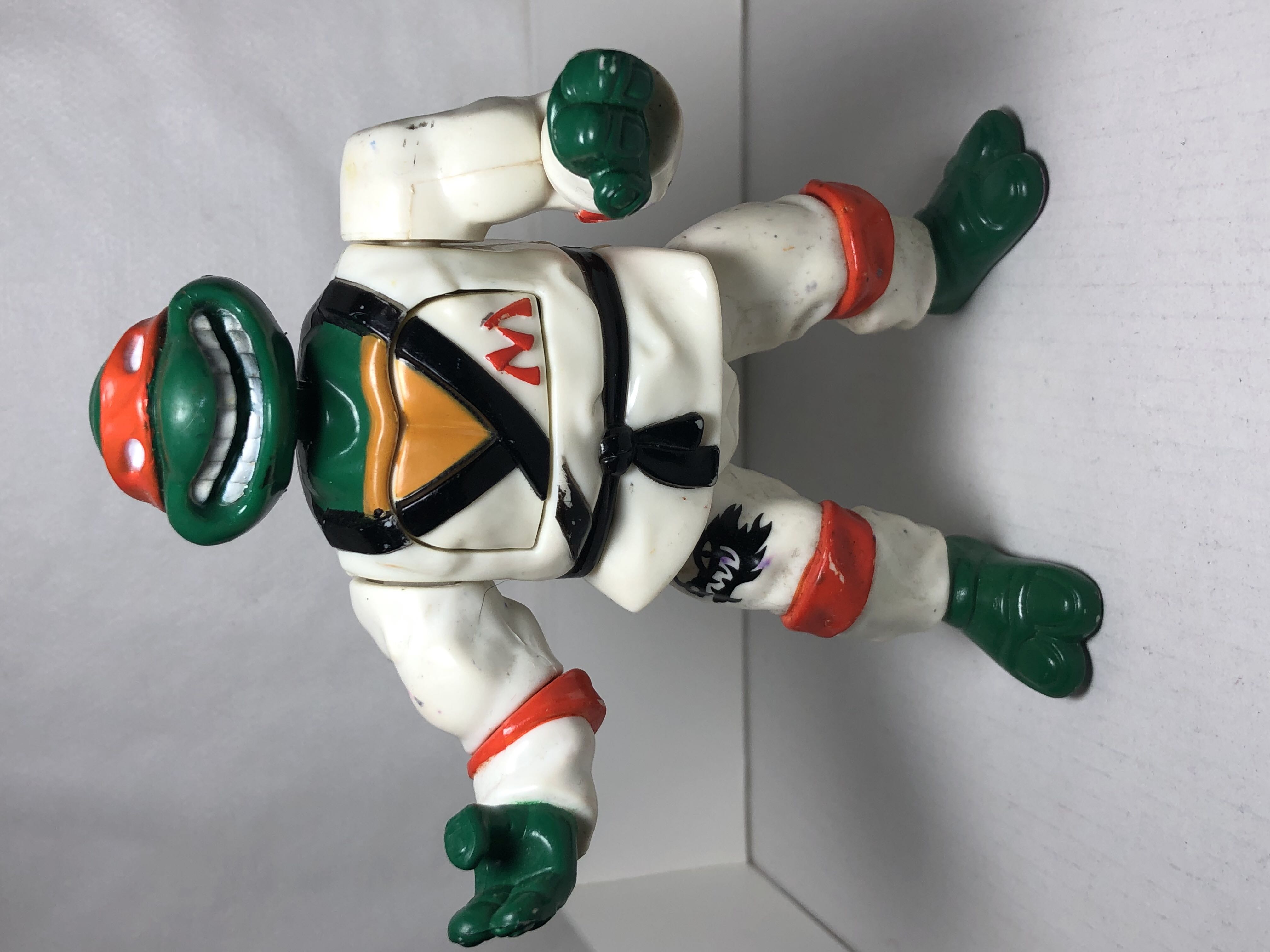 Karate Choppin’ Mike - Playmates Toys (Teenage Mutant Ninja Turtles) action figure collectible [Barcode 043377052425] - Main Image 4