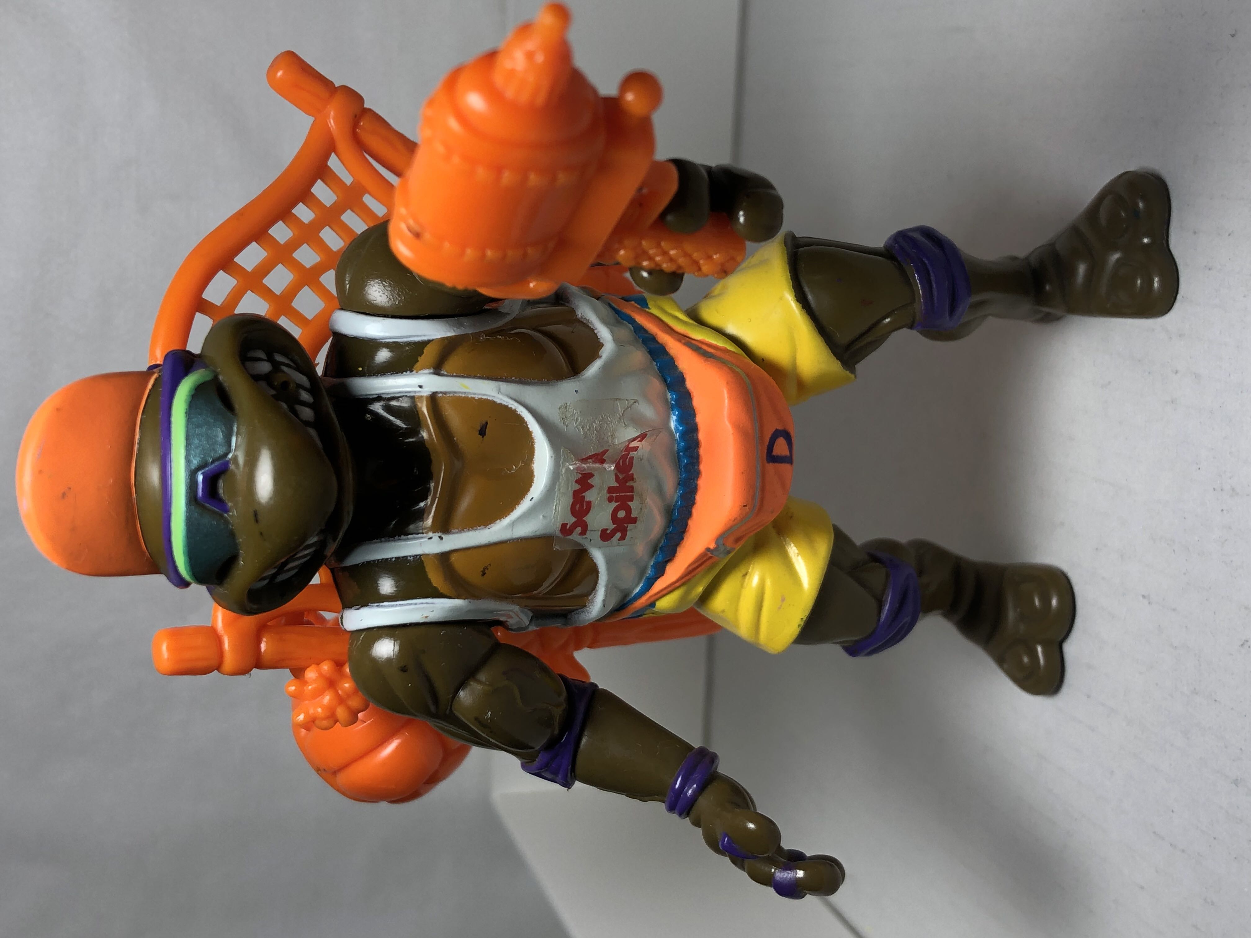 Spike’n Volley Don - Playmates Toys (Teenage Mutant Ninja Turtles (1992)) action figure collectible [Barcode 043377052517] - Main Image 4