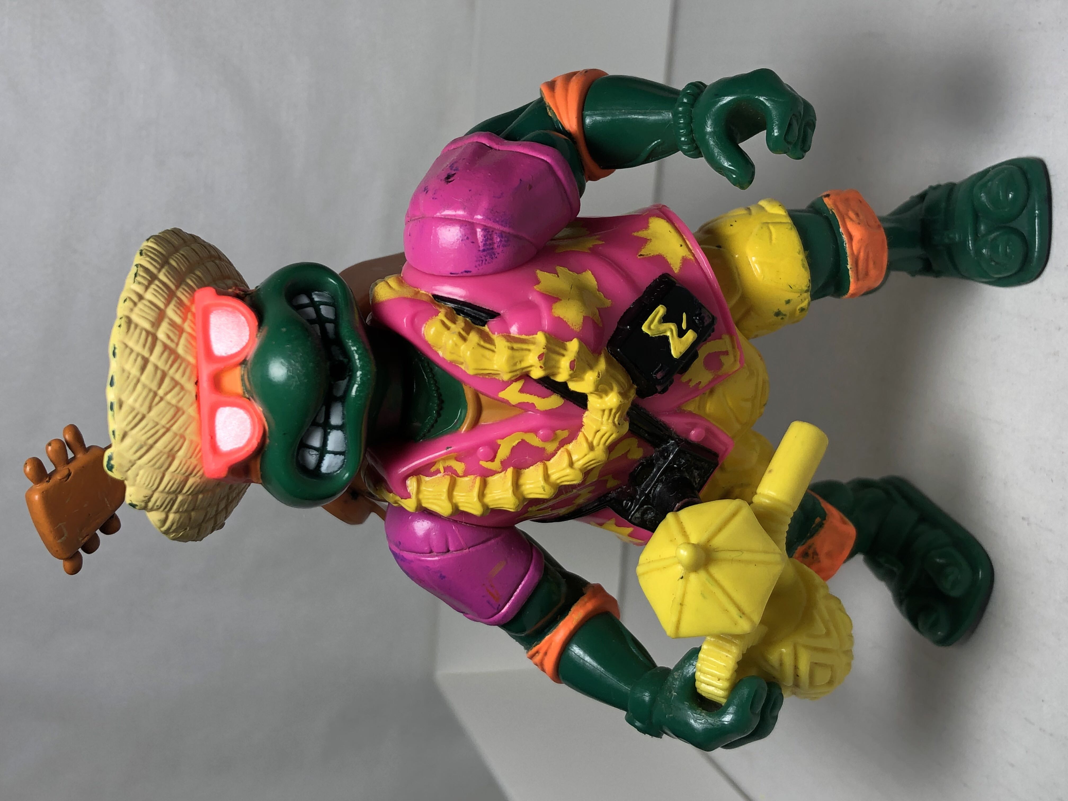 TMNT Beachcombin Mike 1992 - Playmates (Tmnt Sewer Spitting) action figure collectible [Barcode 043377052524] - Main Image 4