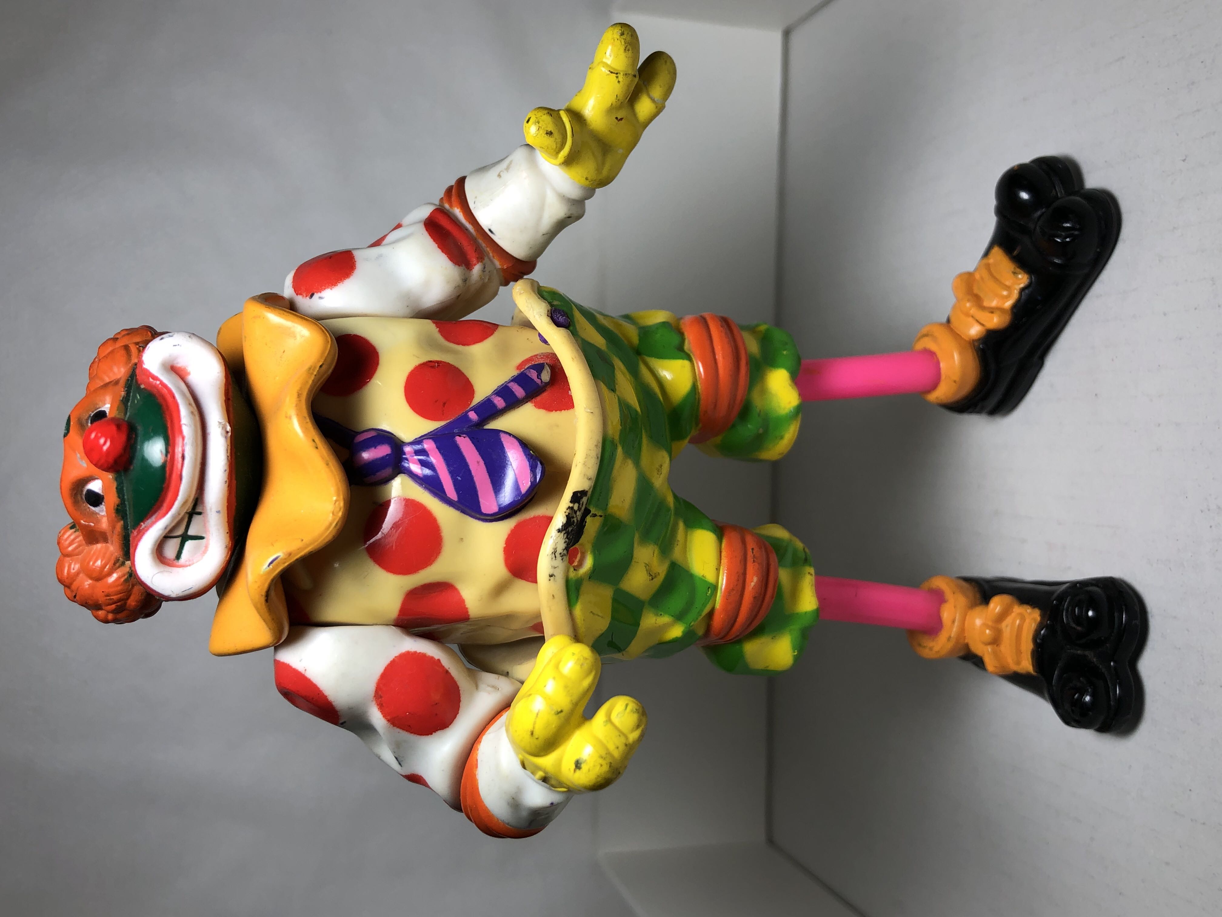 Crazy Clownin Mike - Playmates (Teenage Mutant Ninja Turtles (1992)) action figure collectible [Barcode 043377052623] - Main Image 4