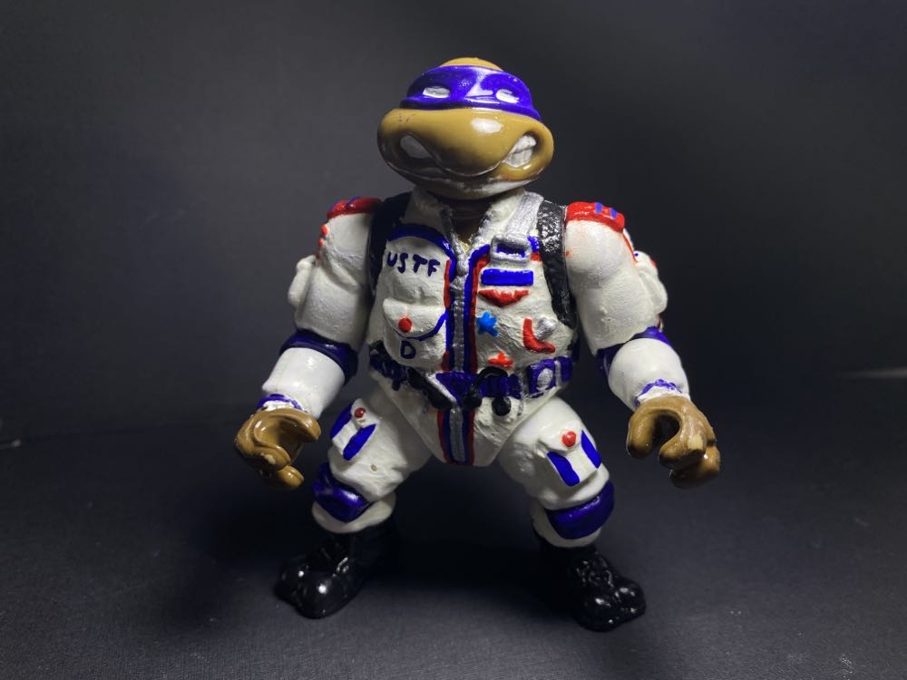 Don’s Pizza-Powered Parachute - Playmates Toys (Teenage Mutant Ninja Turtles) action figure collectible [Barcode 043377053149] - Main Image 4